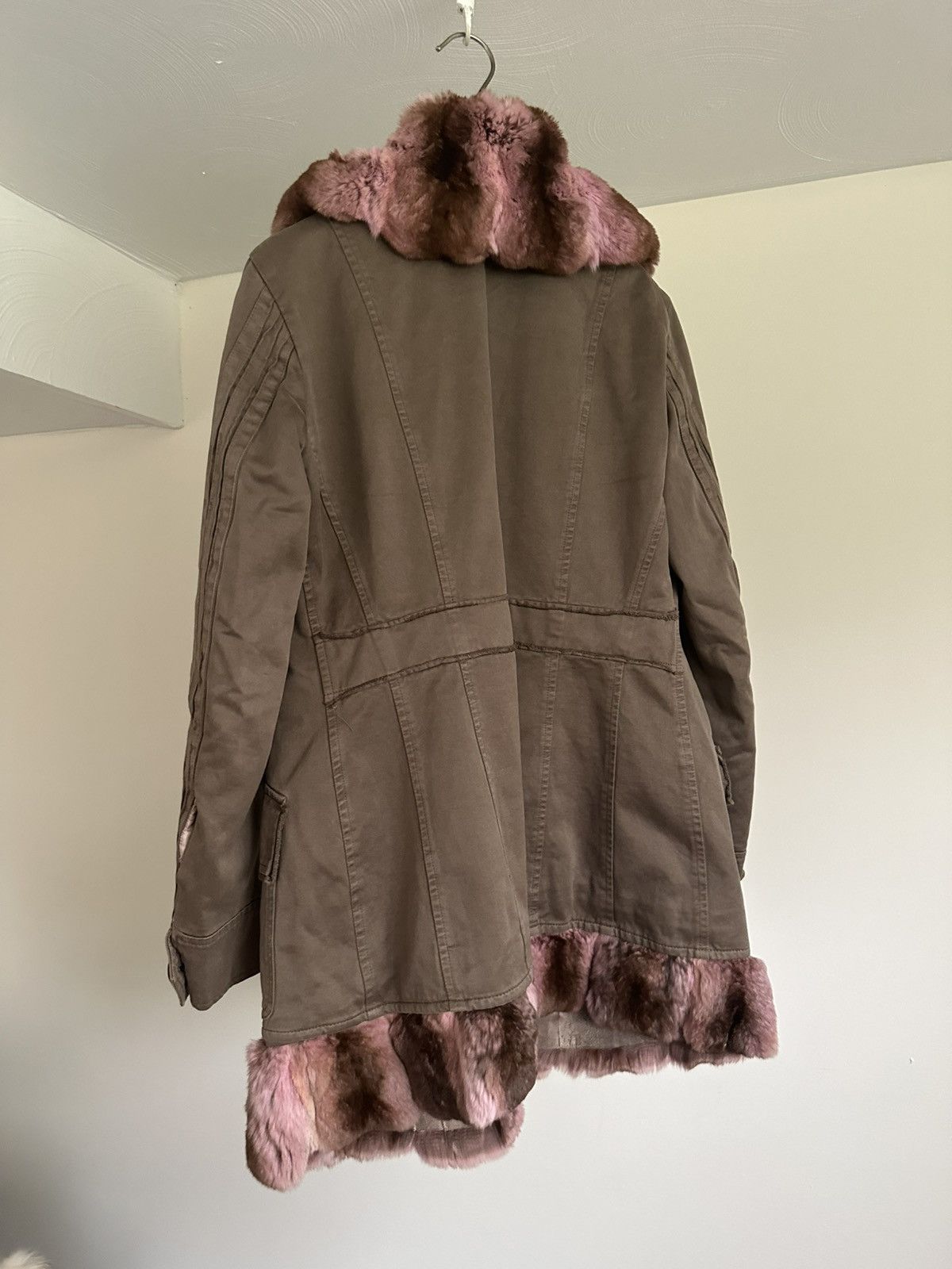 Ermanno Scervino Archive Ermanno Scervino Fall 2004 Chinchilla Cargo Jacket Size M / US 6-8 / IT 42-44 - 2 Thumbnail