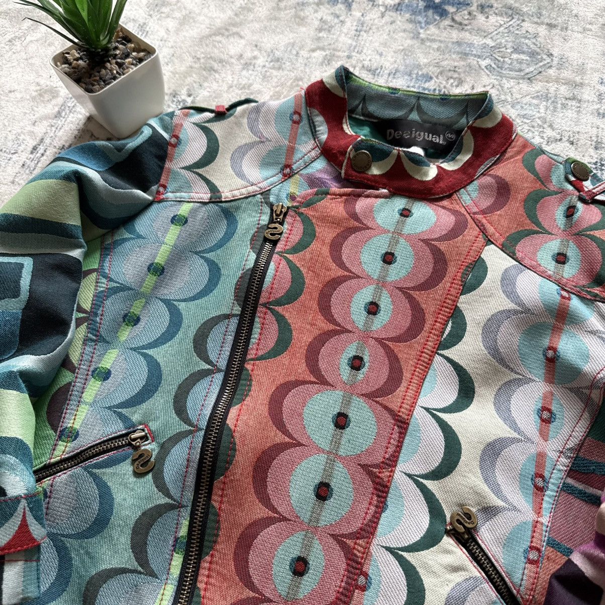 If Six Was Nine 📌 Crazy Desigual Asymmetrical Zip Patchwork Cropped Jacket Size M / US 6-8 / IT 42-44 - 6 Thumbnail