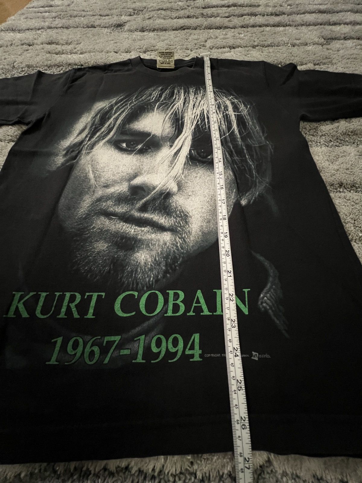 Vintage Vintage kurt cobain big face t shirt Size US M / EU 48-50 / 2 - 8 Thumbnail