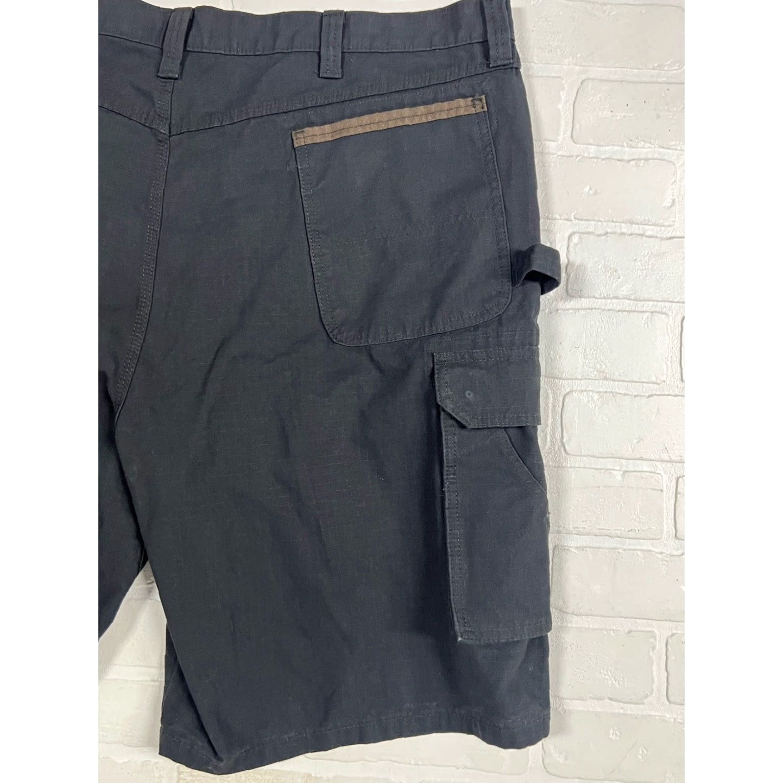 Wrangler WRANGLER Workwear Relaxed Fit RANGER Cargo SHORTS Short Mens 44 Black Cotton Pockets Logo - NWT Size US 44 / EU 60 - 7 Thumbnail