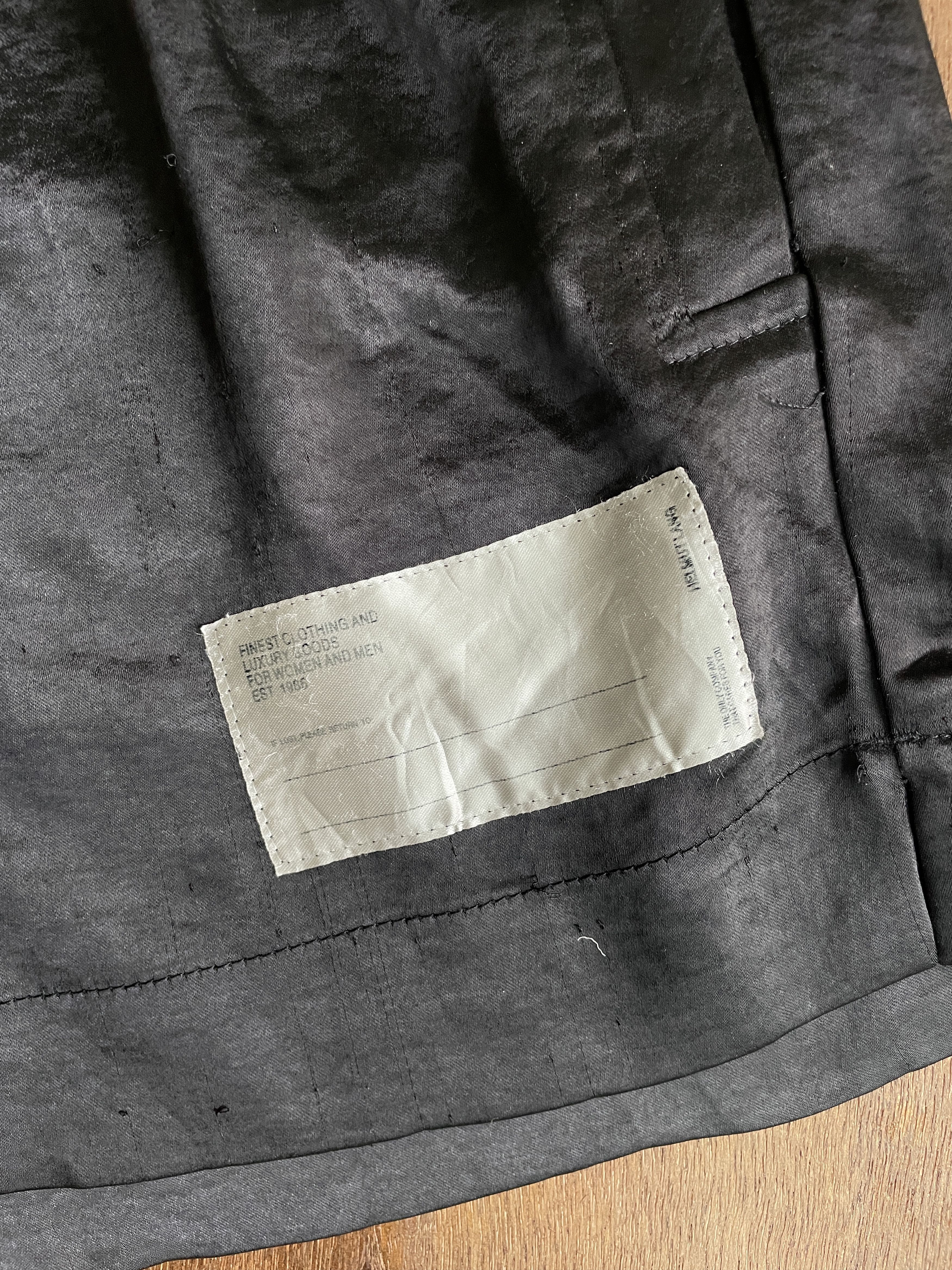 Helmut Lang HELMUT LANG Black Elastic Waist Shorts Size US 26 / EU 42 - 4 Thumbnail