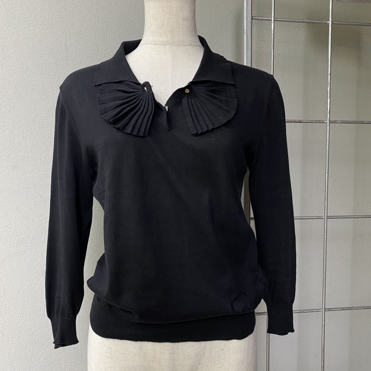 Viktor & Rolf VIKTOR& ROLF Black Semi-Sheer Knit Shirt Size XS / US 0-2 / IT 36-38 - 3 Thumbnail
