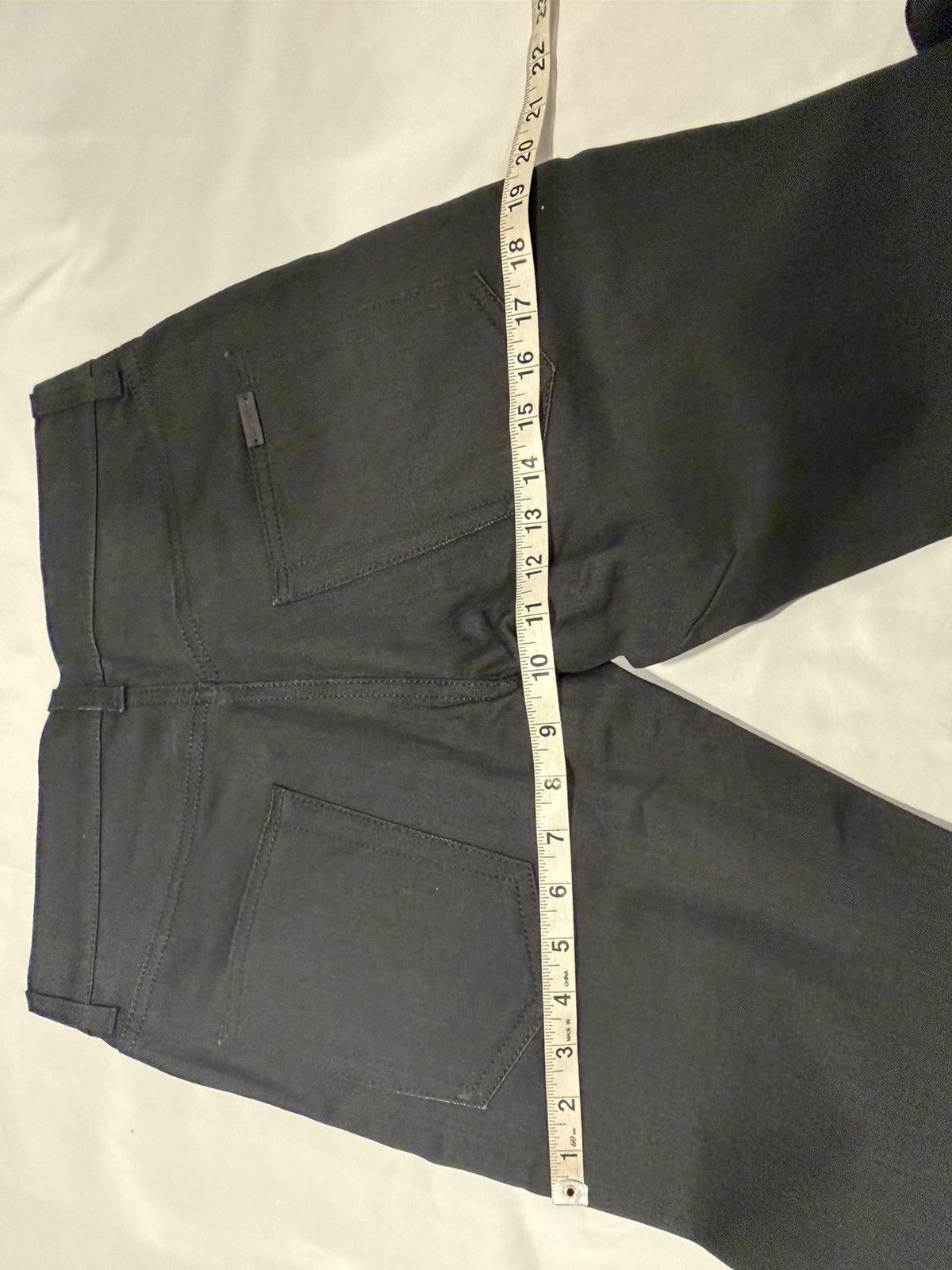 Saint Laurent Paris Saint laurent mens slim fit jeans. 28 $790 Size US 28 / EU 44 - 12 Thumbnail