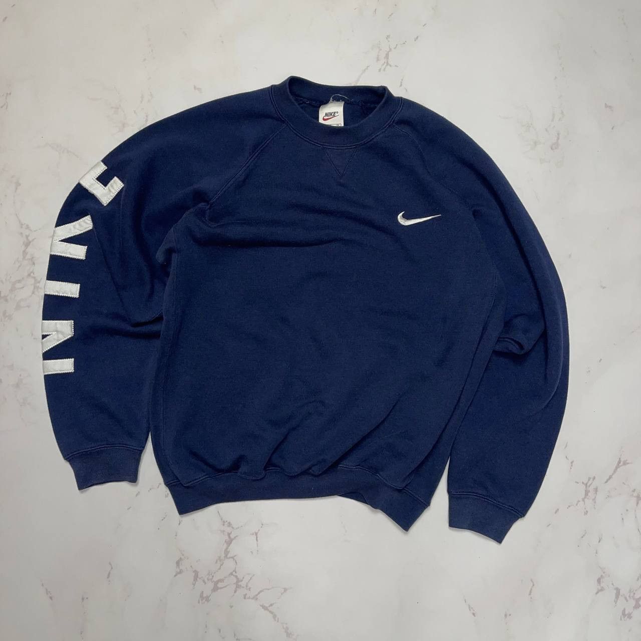 Nike Nike Vintage Big Logo Sweatshirt Crewneck Mens Navy Blue Size US S / EU 44-46 / 1 - 1 Thumbnail
