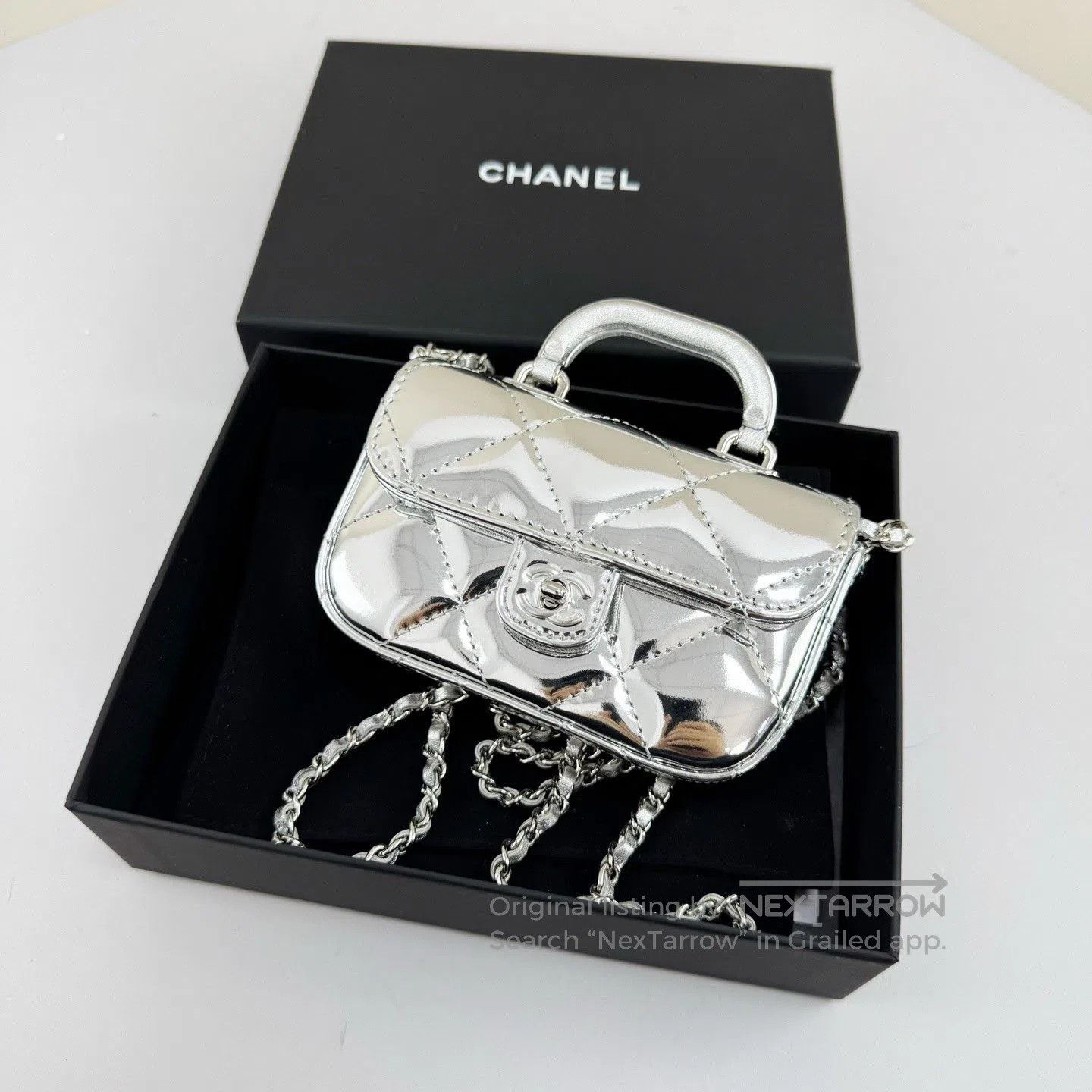 Chanel Chanel 25k Mini Silver Handle Flap Bag. Size ONE SIZE - 2 Thumbnail