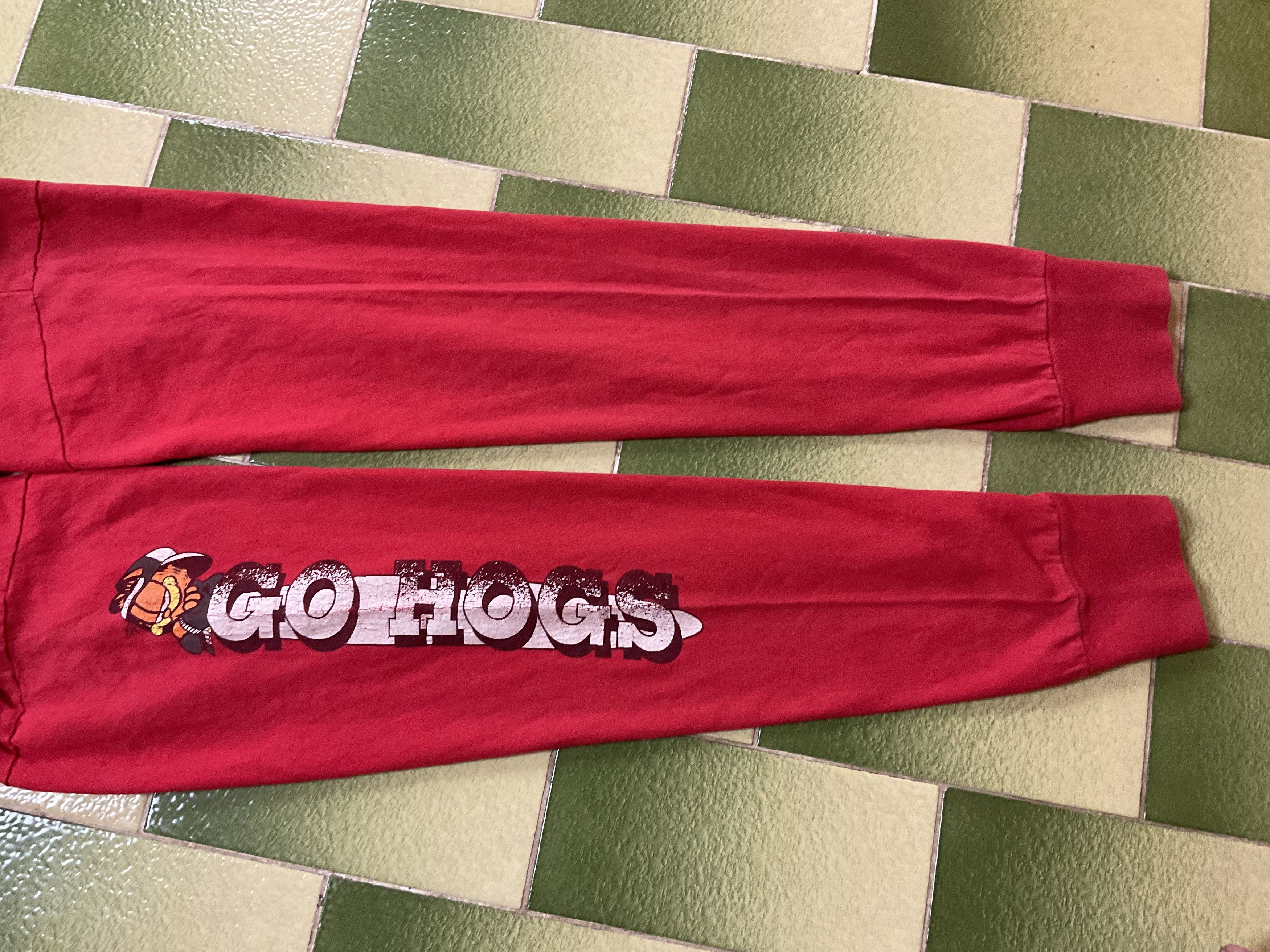 NCAA Vintage 90s Garfield Arkansas Razorbacks Football T-Shirt Size US L / EU 52-54 / 3 - 4 Thumbnail