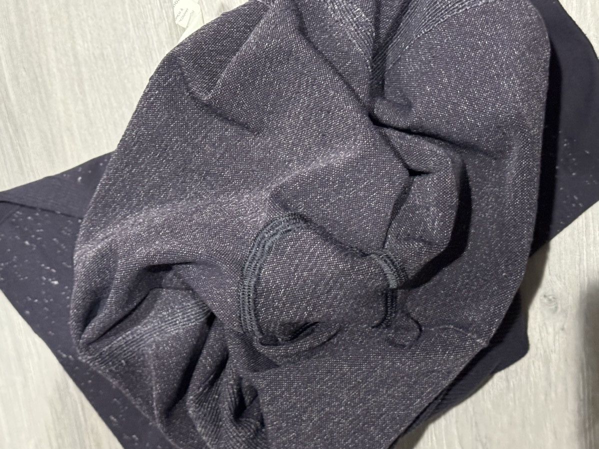 Lululemon Lululemon Free to Flow Midnight Seamless Legging Size 28" / US 6 / IT 42 - 6 Thumbnail