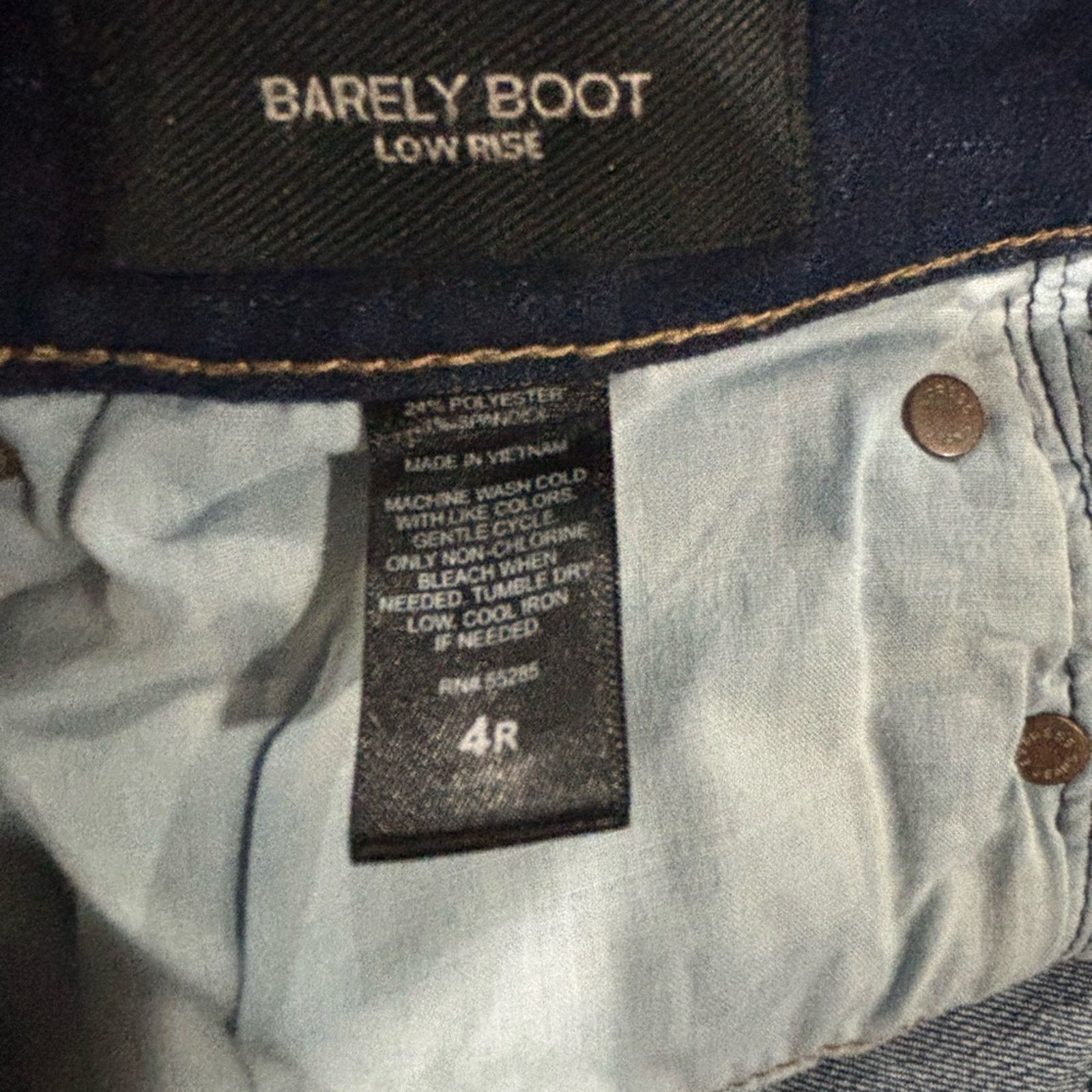Express Express Dark Indigo Straight Low Rise Bootcut Jeans Size 4R Size 27" / US 4 / IT 40 - 4 Thumbnail
