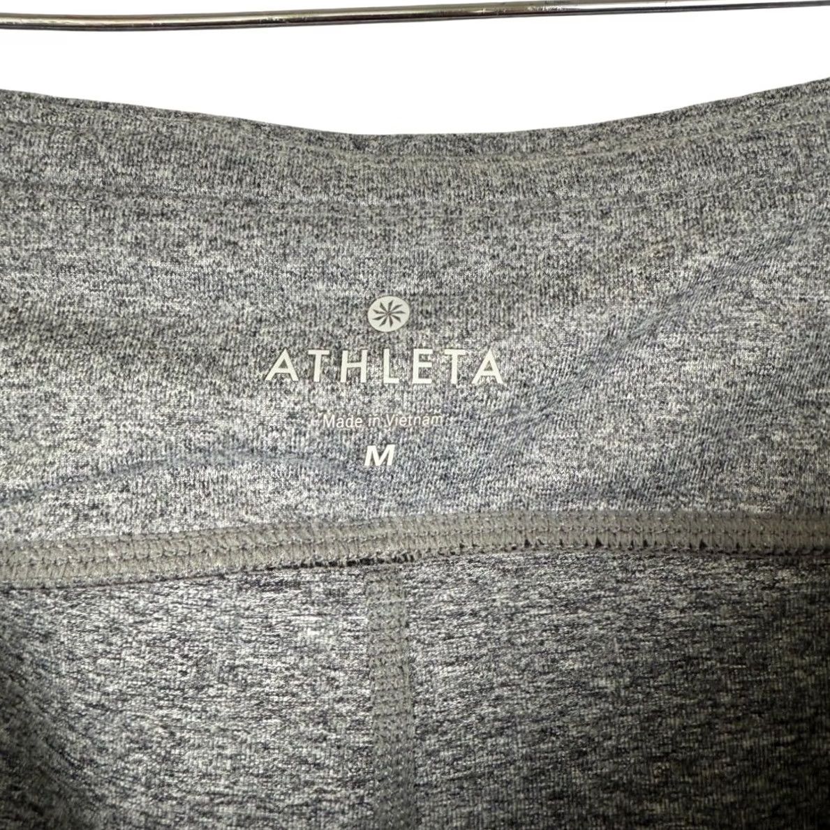 Athleta Athleta Athletic Biker Shorts with Pockets Gray/Black - Medium Women Size 32" / US 10 / IT 46 - 4 Thumbnail
