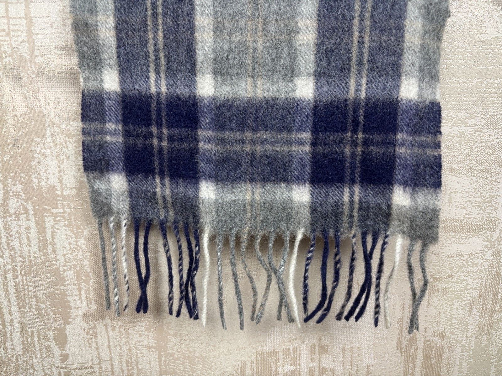 Other Edinburgh 100% Lambswool Plaid Scarf Size ONE SIZE - 3 Thumbnail