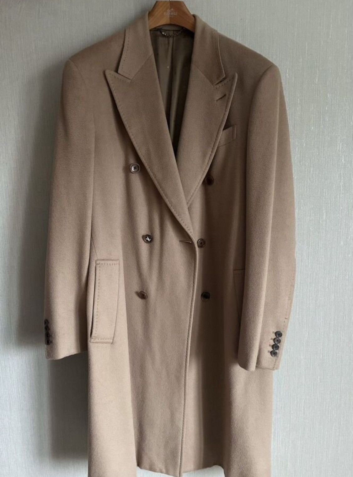 Louis Vuitton Louis Vuitton Double Breasted Wool Logo LV Button Heavy Coat Size US M / EU 48-50 / 2 - 1 Thumbnail