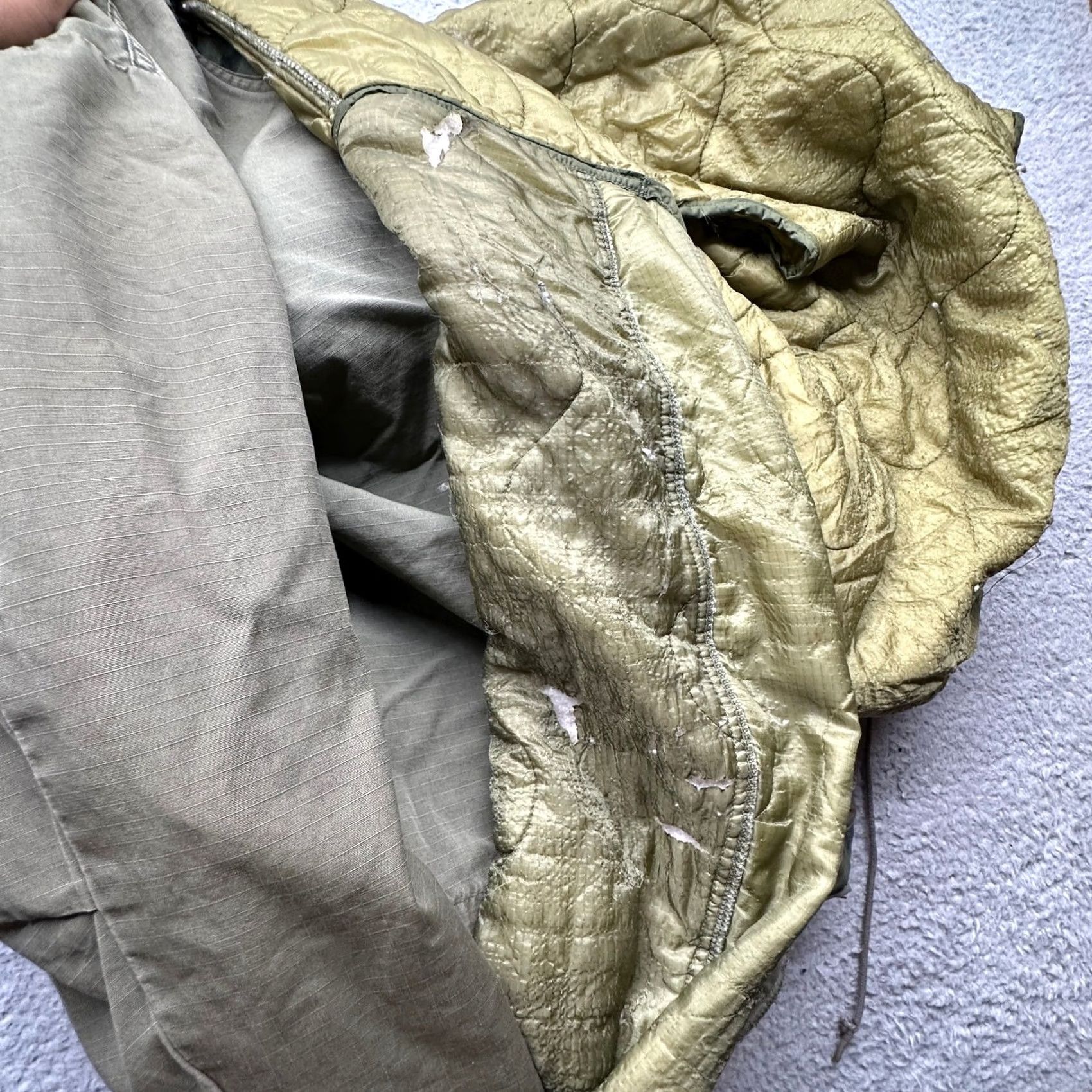 Vintage VINTAGE Army M-65 Field Coat Woodland Camo Jacket Mens Small Regular W/ Liner Coat Size US S / EU 44-46 / 1 - 7 Thumbnail