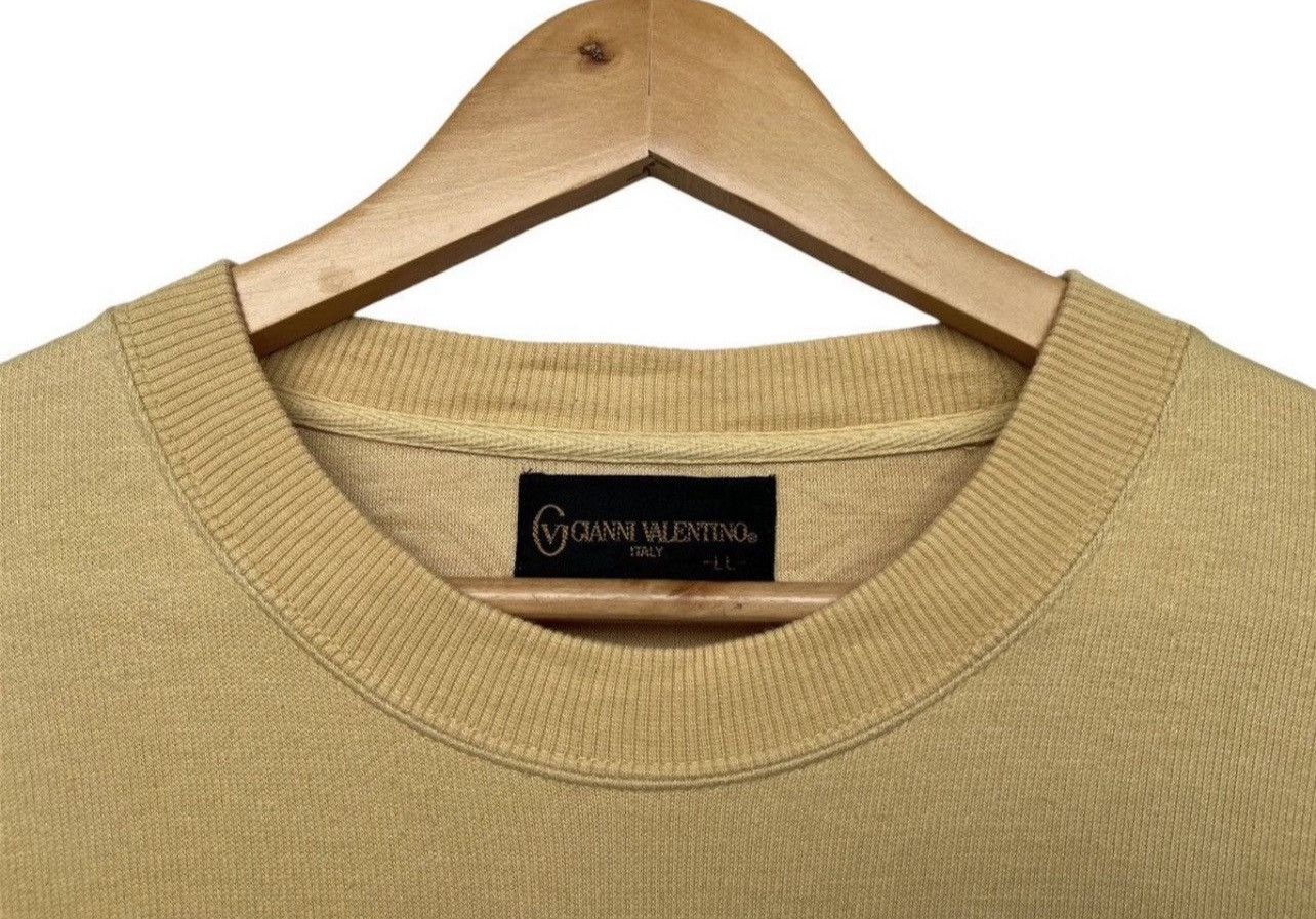 Gianni Valentino Vintage Gianni Valentino Spell Out Embroidery Sweatshirt Size US L / EU 52-54 / 3 - 5 Thumbnail