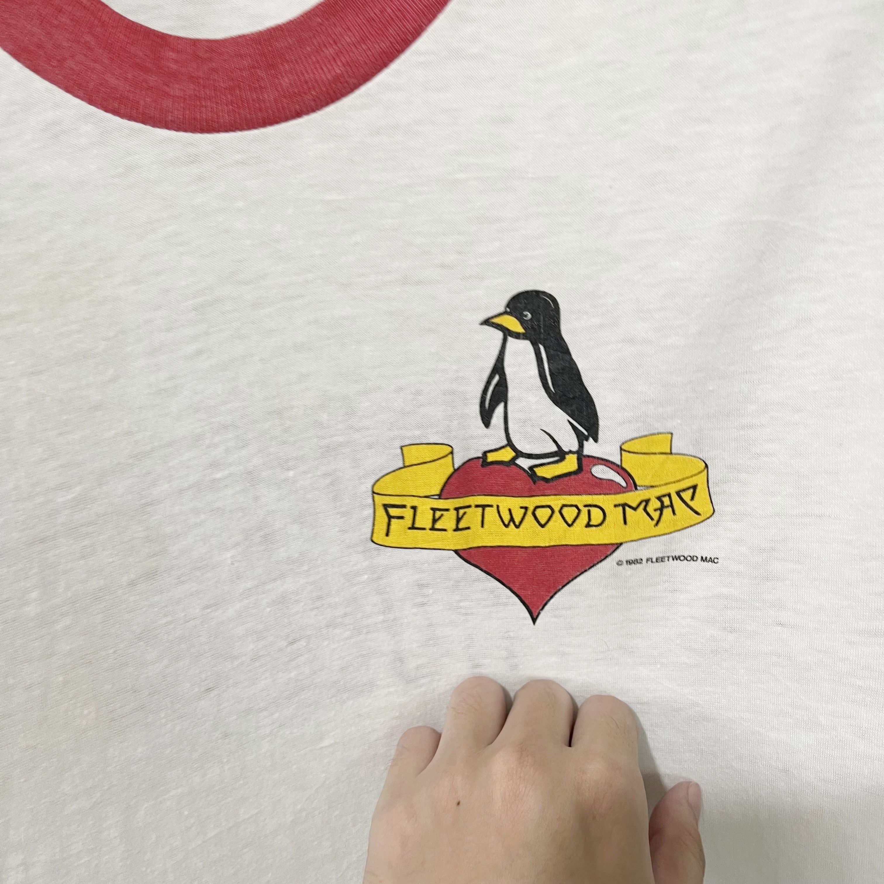Band Tees Vintage 1982 Fleetwood Mac Mirage Tour Ringer Tee Size US XS / EU 42 / 0 - 2 Thumbnail