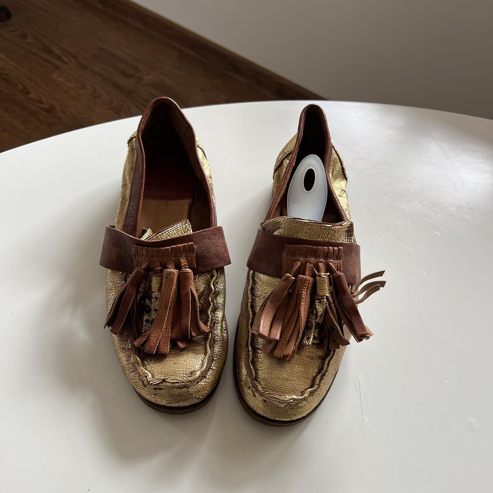 A.S.98 Vintage Japanese A.S98 Gold Leather Air Step Womesn Heels Size US 7 / IT 37 - 3 Thumbnail