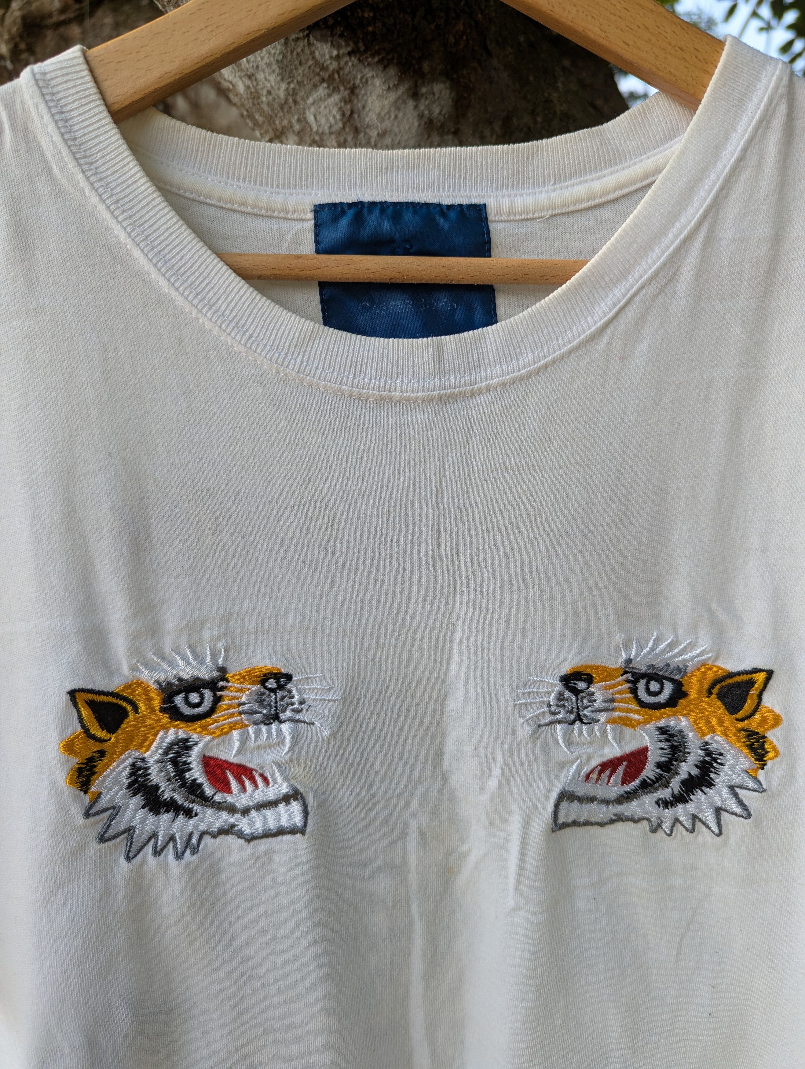 SUKAJAN JAPAN TIGER EMBROIDERY TSHIRT