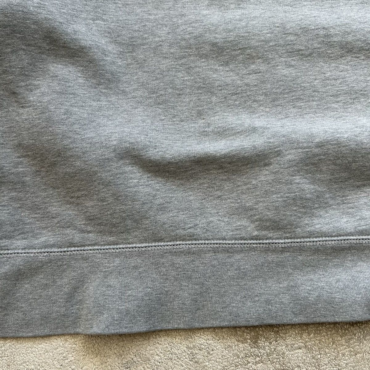 Old Navy Vintage Old Navy Y2K Crewneck Size US XL / EU 56 / 4 - 5 Thumbnail