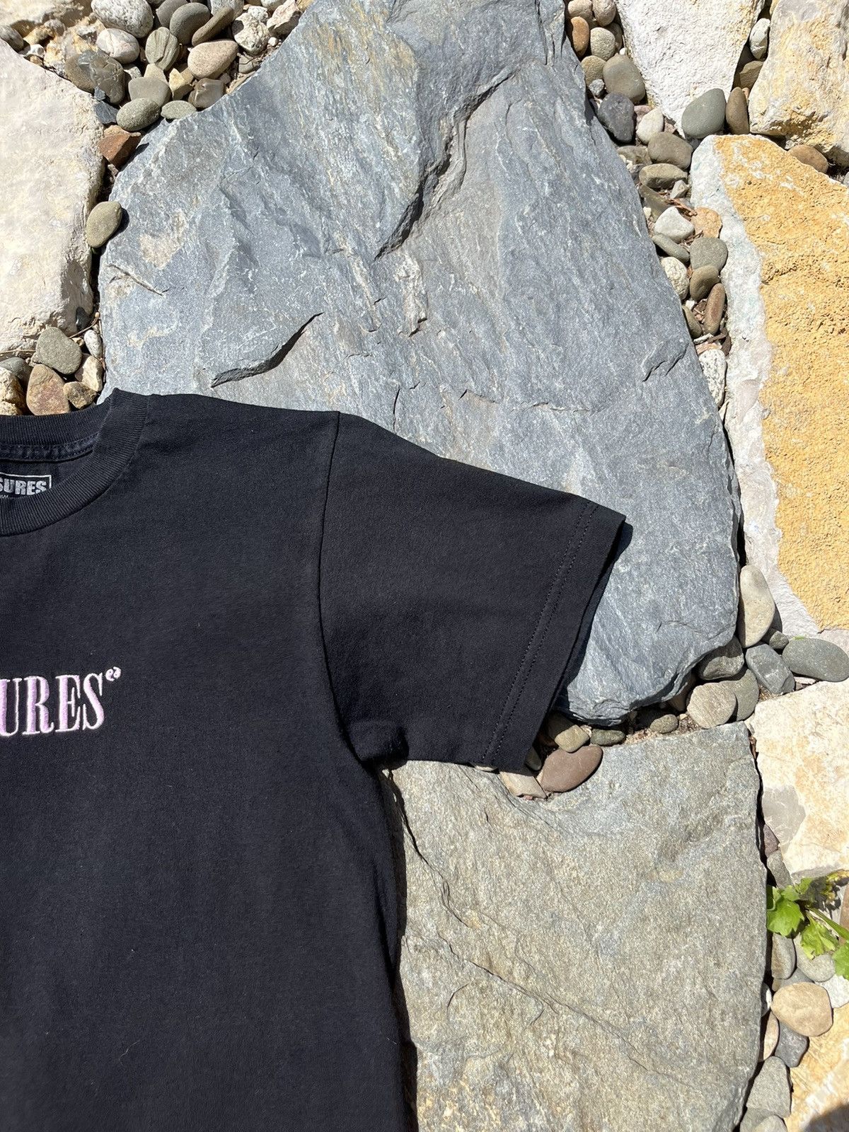 Pleasures Pleasures “Mark of the Beast” 666 embroidered core logo tee Size US S / EU 44-46 / 1 - 3 Thumbnail
