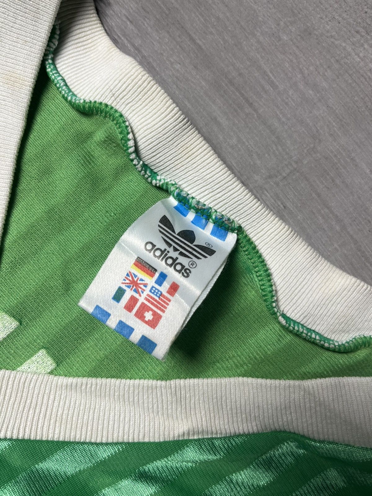 Adidas Vintage Adidas Jersey 80-x football away shirt size Medium Size US M / EU 48-50 / 2 - 4 Thumbnail