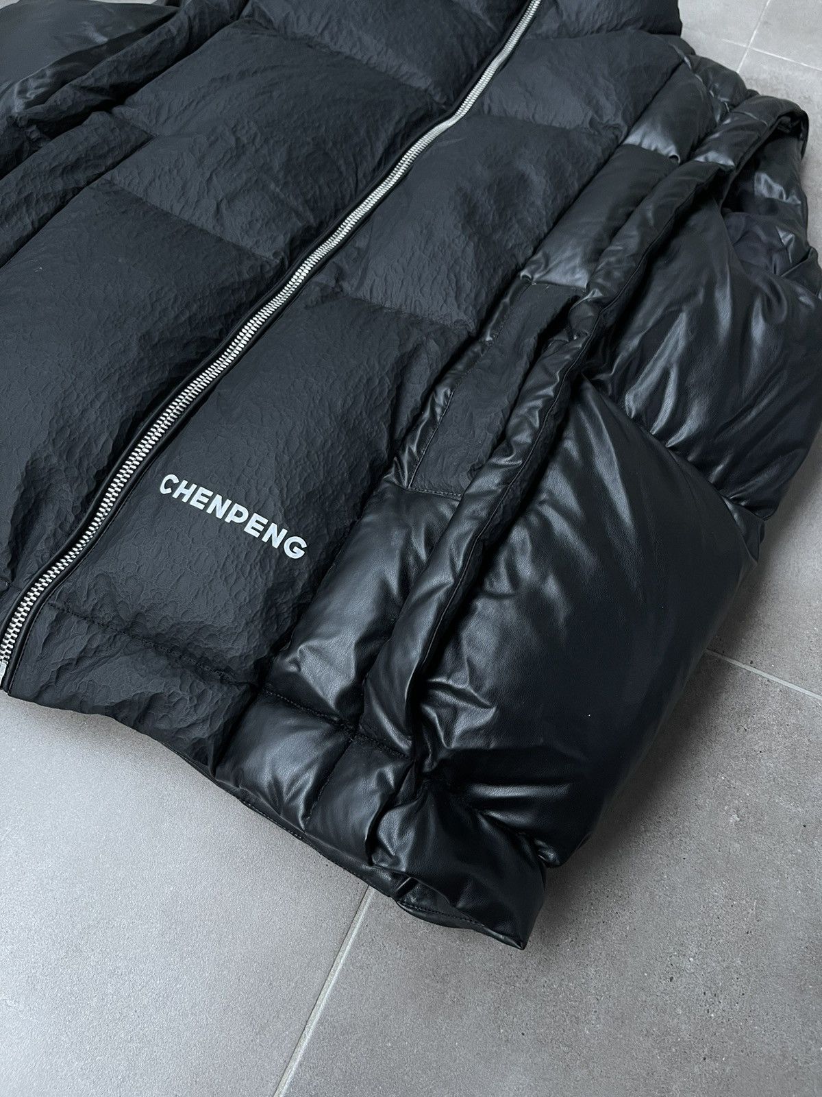 Maison Margiela !DS! AW23 Maison Margiela Chenpeng Black Puffer Gilet Vest Size US M / EU 48-50 / 2 - 11 Thumbnail
