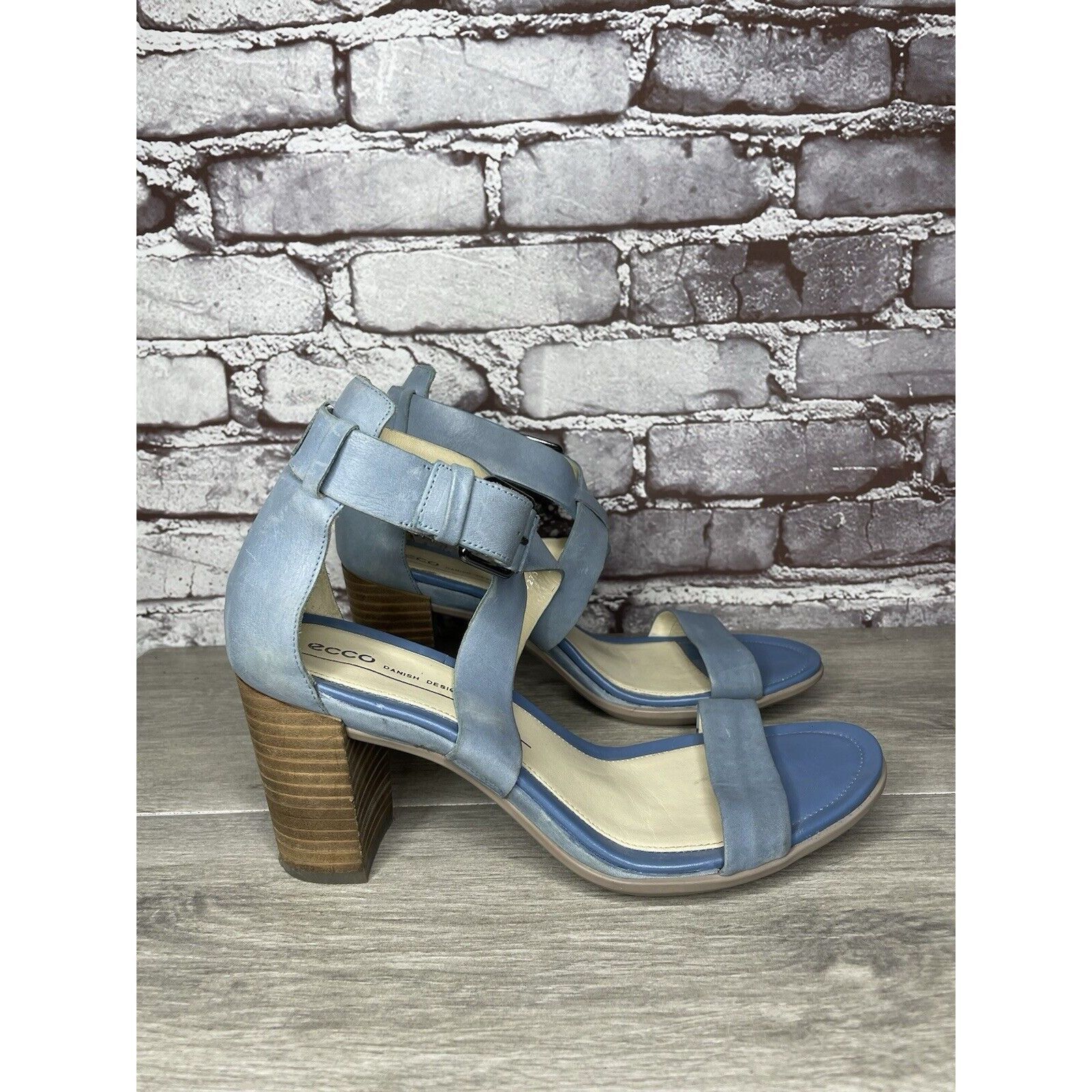 Ecco ECCO DANISH DESIGN Blue Leather Ankle Strappy Stacked Heel S Size US 9.5 / IT 39.5 - 5 Thumbnail