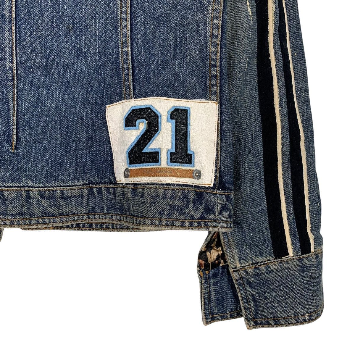 Dolce & Gabbana Dolce & Gabbana Buttonless Denim Trucker Jacket Size M / US 6-8 / IT 42-44 - 9 Thumbnail