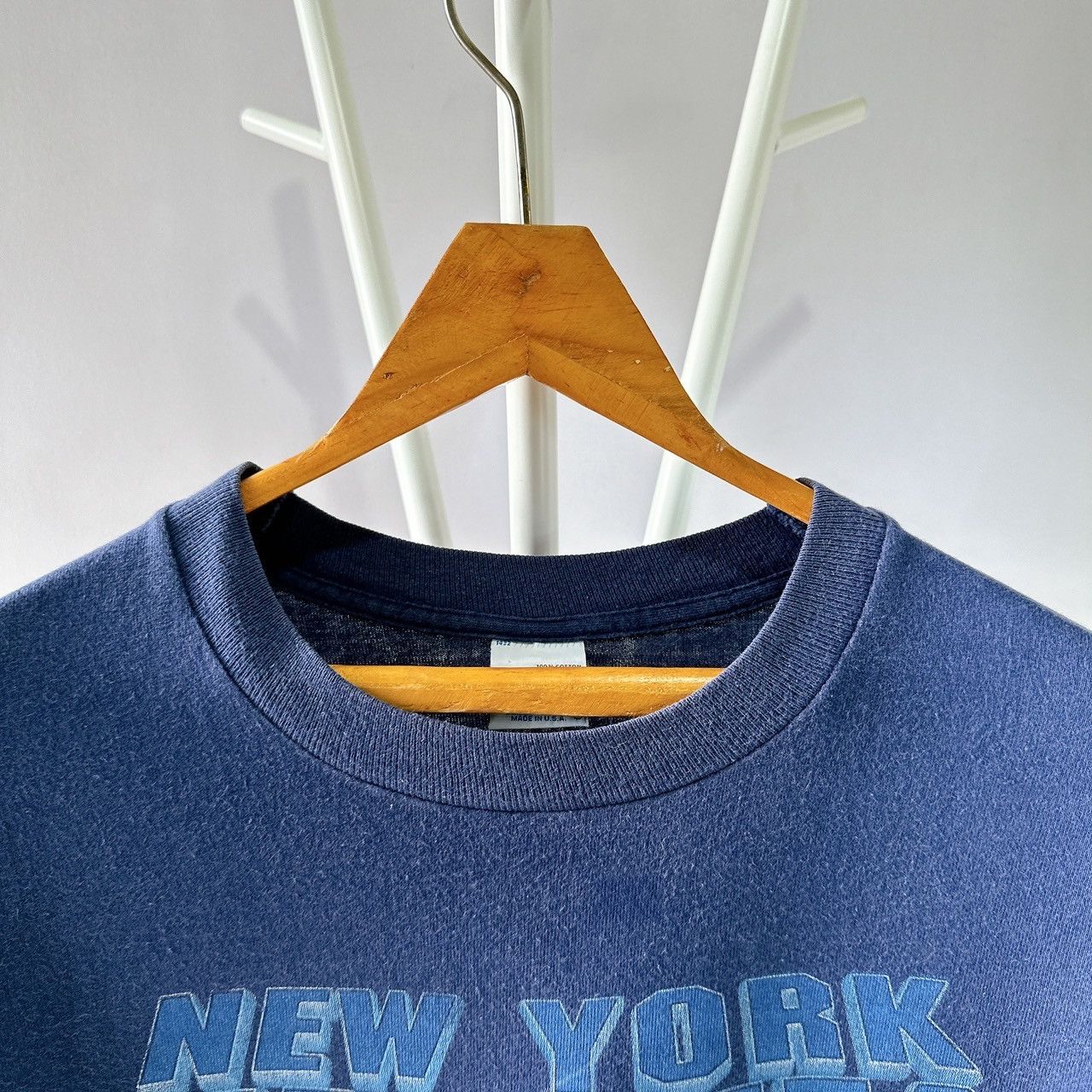 Vintage Vintage 90s New York Yankees MLB t-shirt/ L Size US L / EU 52-54 / 3 - 2 Thumbnail
