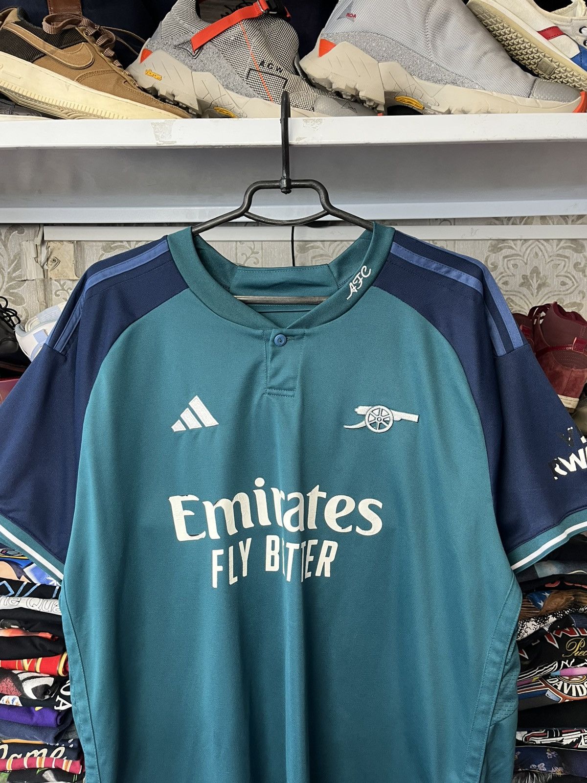 Other Vintage Arsenal 23/24 Blockcore Jersey Y2K Drill Size US XXL / EU 58 / 5 - 2 Thumbnail