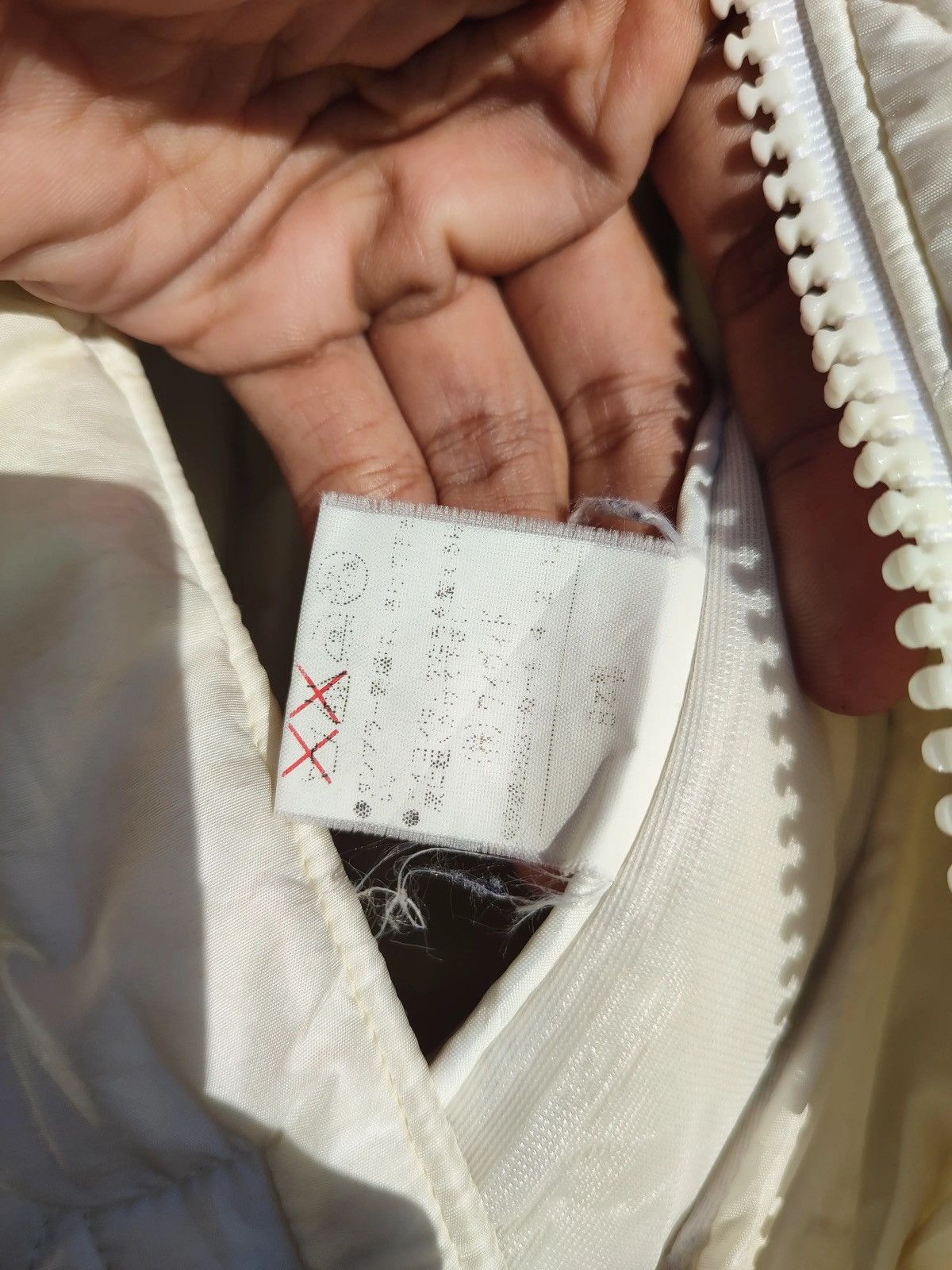 Designer × Japanese Brand Vividakiko Quilted Hooded Coat – Ivory (M) Size US M / EU 48-50 / 2 - 11 Thumbnail