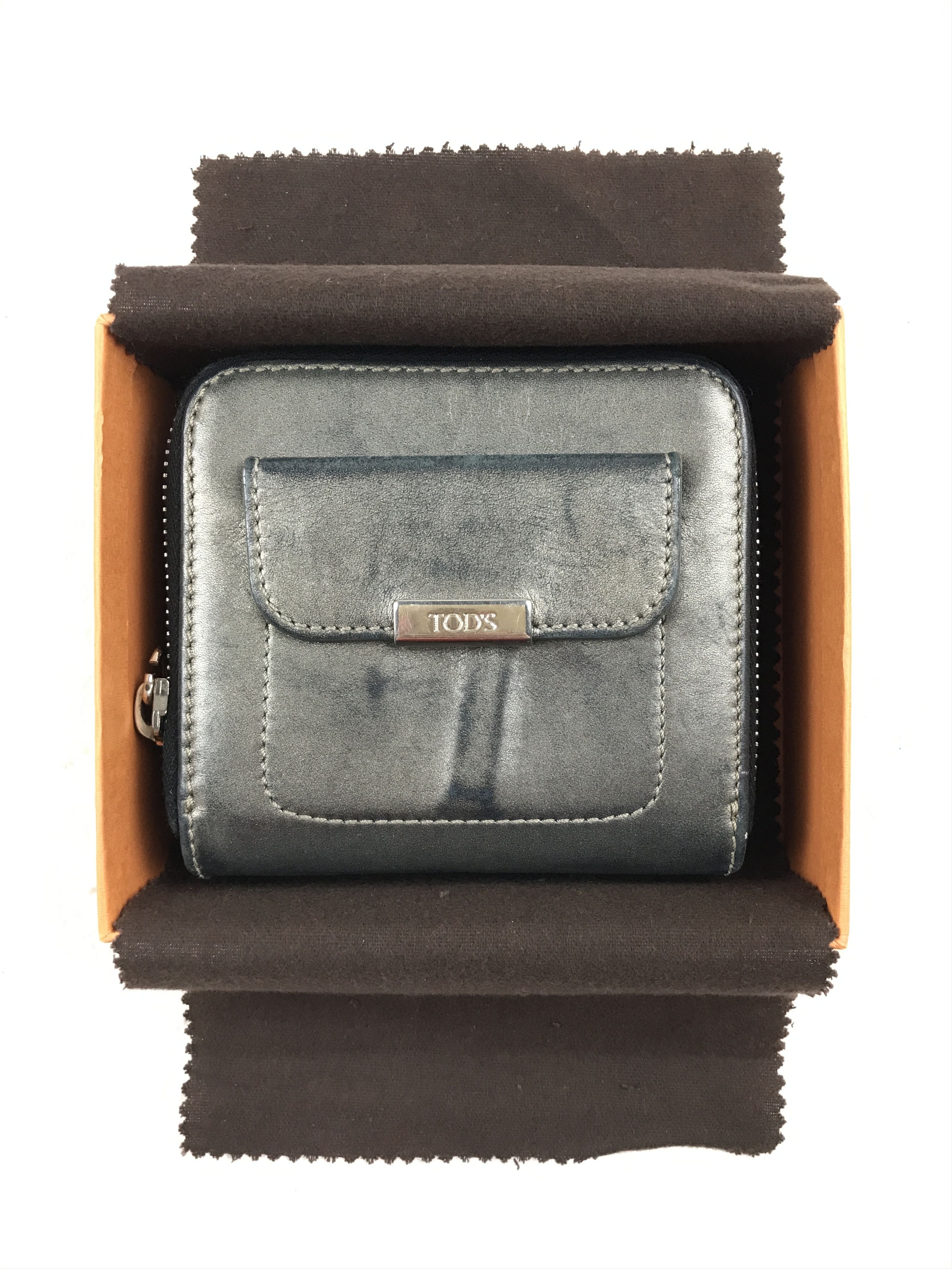 image of Vintage Tods Trifold Wallet in Grey, Men's