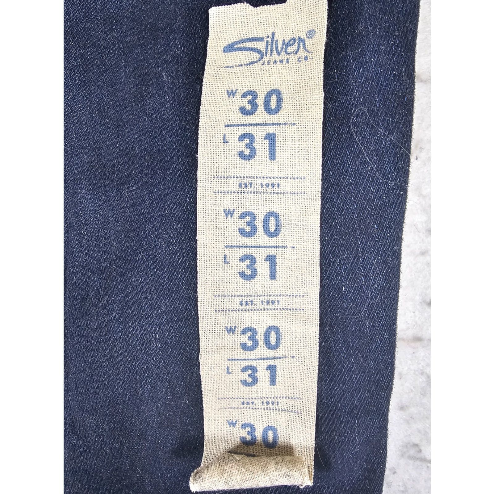 Vintage Silver Signature Jeans Mid Slim Boot Cut Jeans Women's 30x31 Dark Wash NWTs Silver Jeans Suki Surplus Regular Fit Denim Blue Size 30" / US 8 / IT 44 - 4 Thumbnail