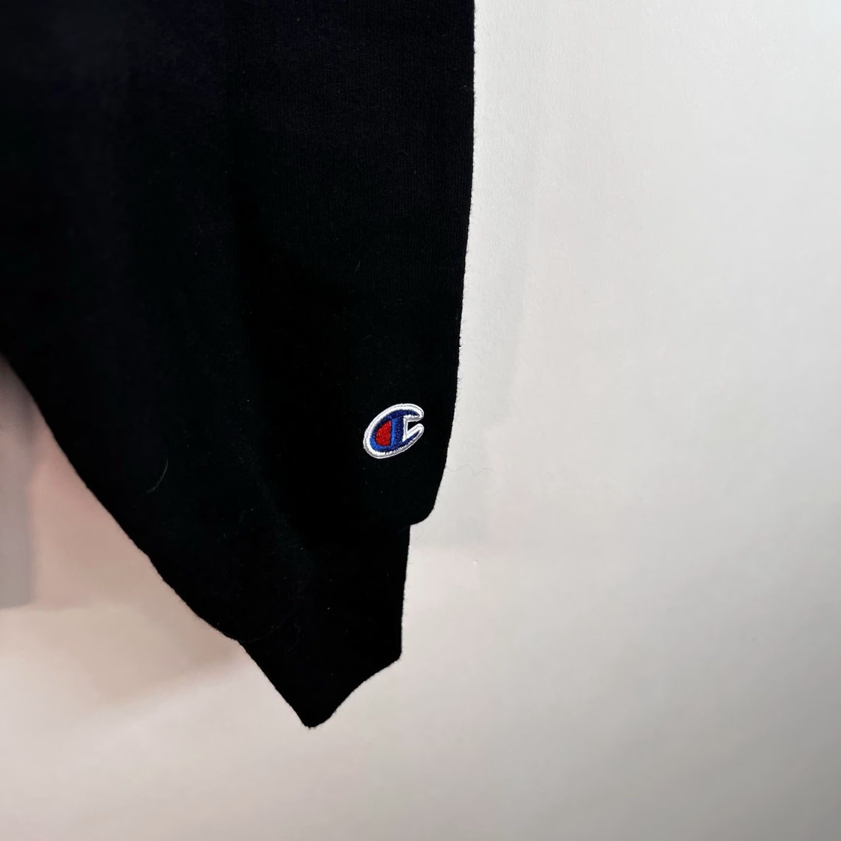 Champion Champion Sweatshirt Mens Size M Black Square Space Promo Graphic Print Space Pullover Size US M / EU 48-50 / 2 - 4 Thumbnail