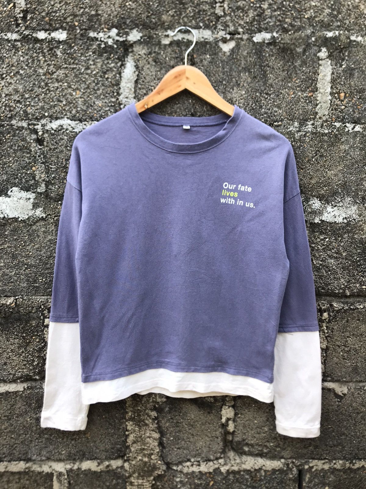 Girl Skateboards ⚡️Vintage Lives Skate Board Printed Long Sleeve Shirt Size S / US 4 / IT 40 - 2 Thumbnail
