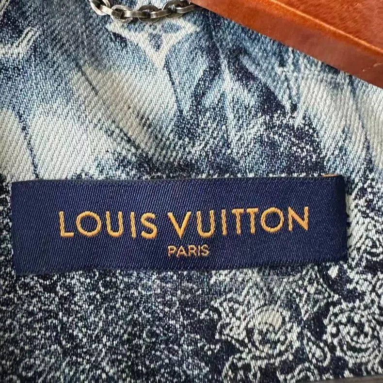 Louis Vuitton Louis Vuitton Denim Tie. Size US L / EU 52-54 / 3 - 5 Thumbnail