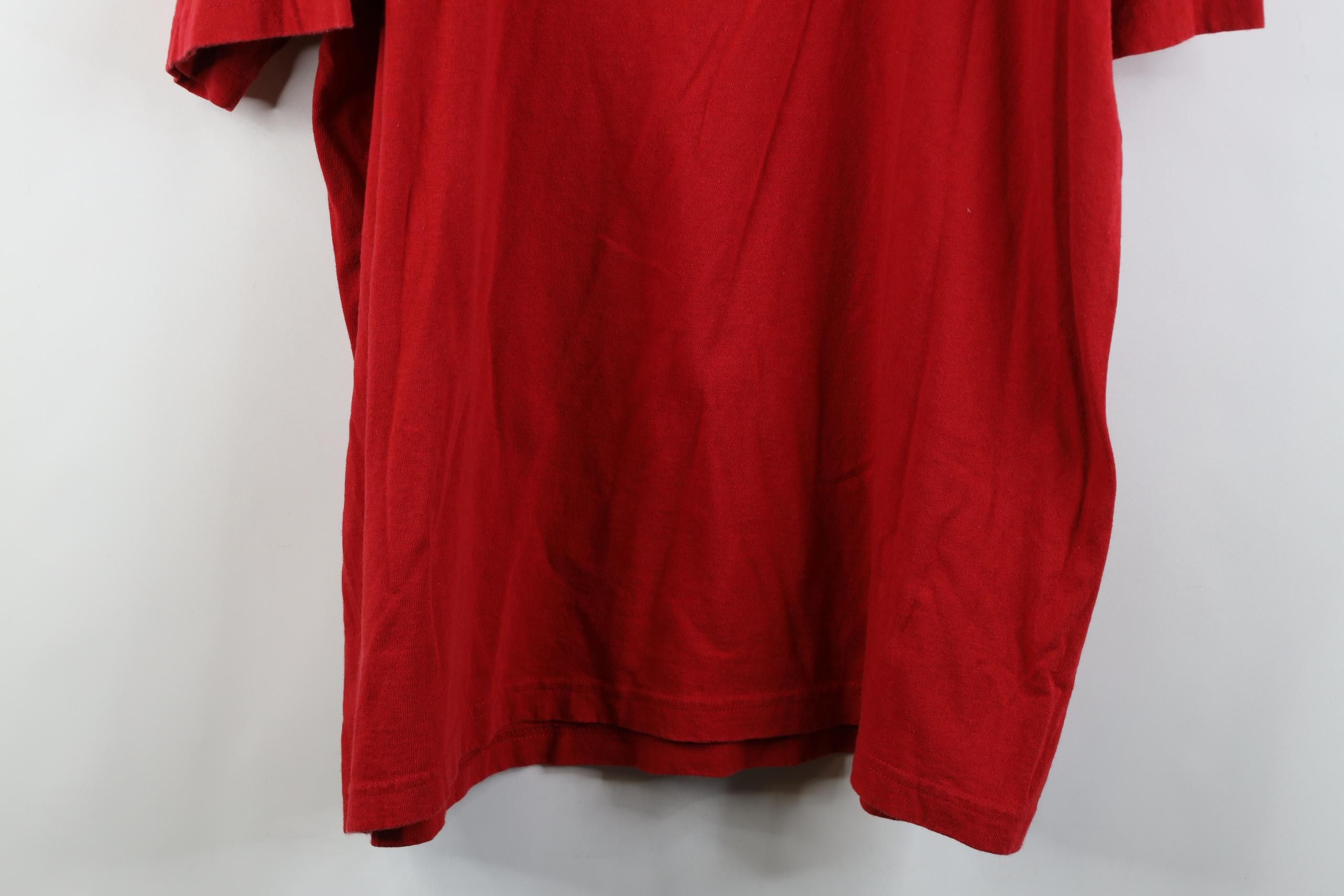 Tommy Hilfiger Vintage 90s Tommy Hilfiger Center Logo T-Shirt Red Cotton Size US XL / EU 56 / 4 - 11 Thumbnail