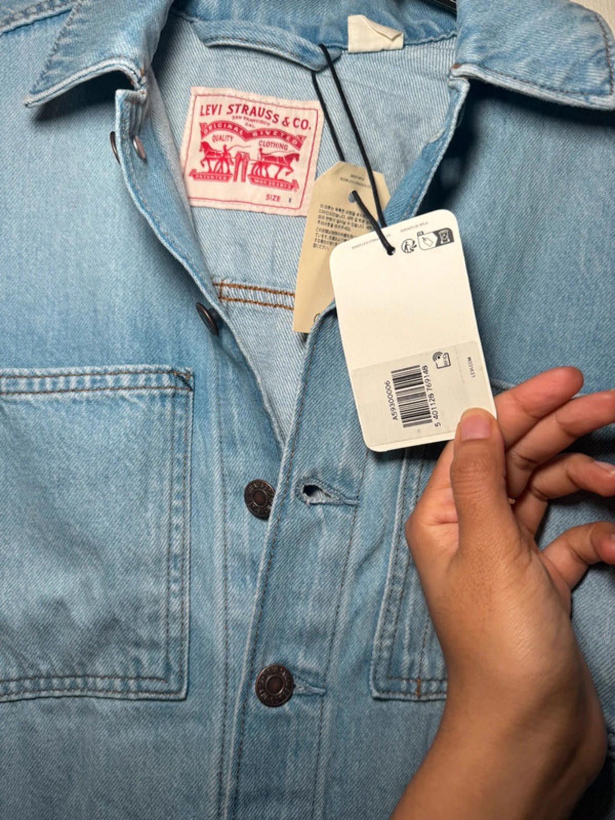 Levi's Levi's Iconic jumpsuit light blue denim Size S/8 New Tags Size 27" / US 4 / IT 40 - 3 Thumbnail