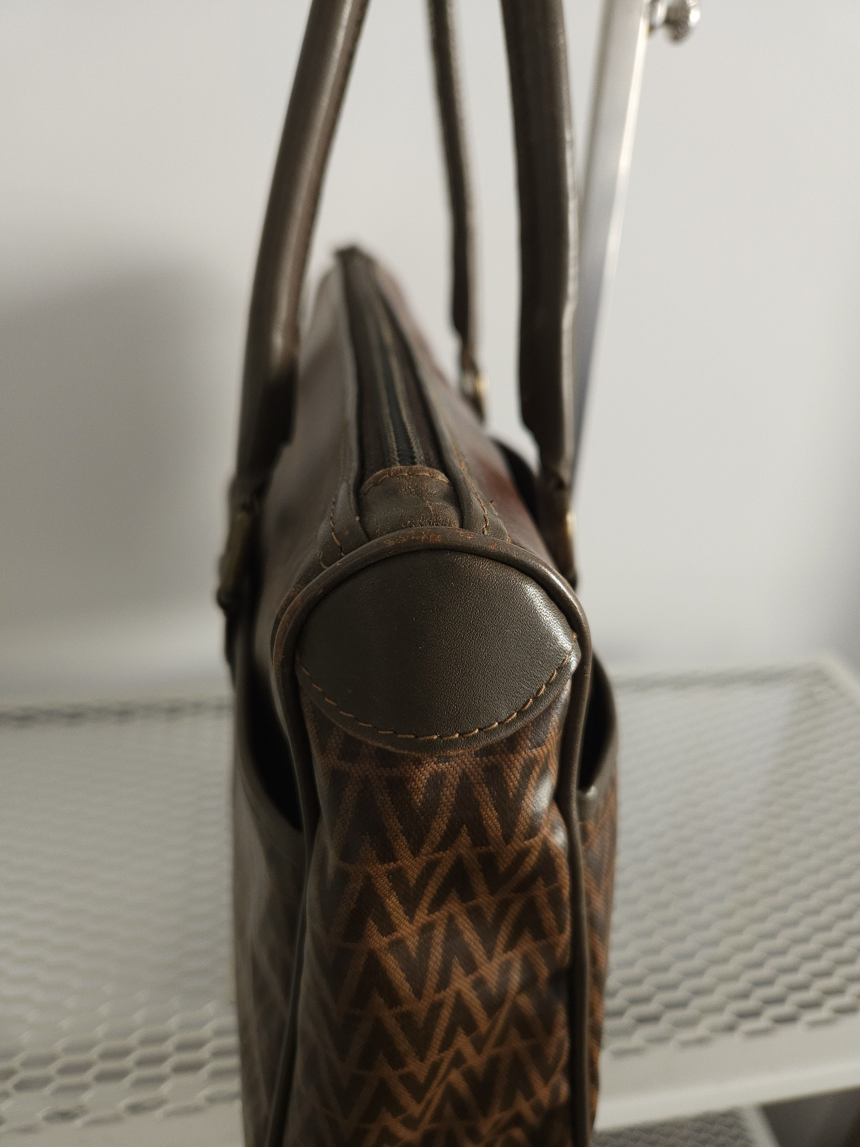 Mario Valentino × Vintage Vintage 80s Mario valentino monogram handbag Size ONE SIZE - 10 Thumbnail