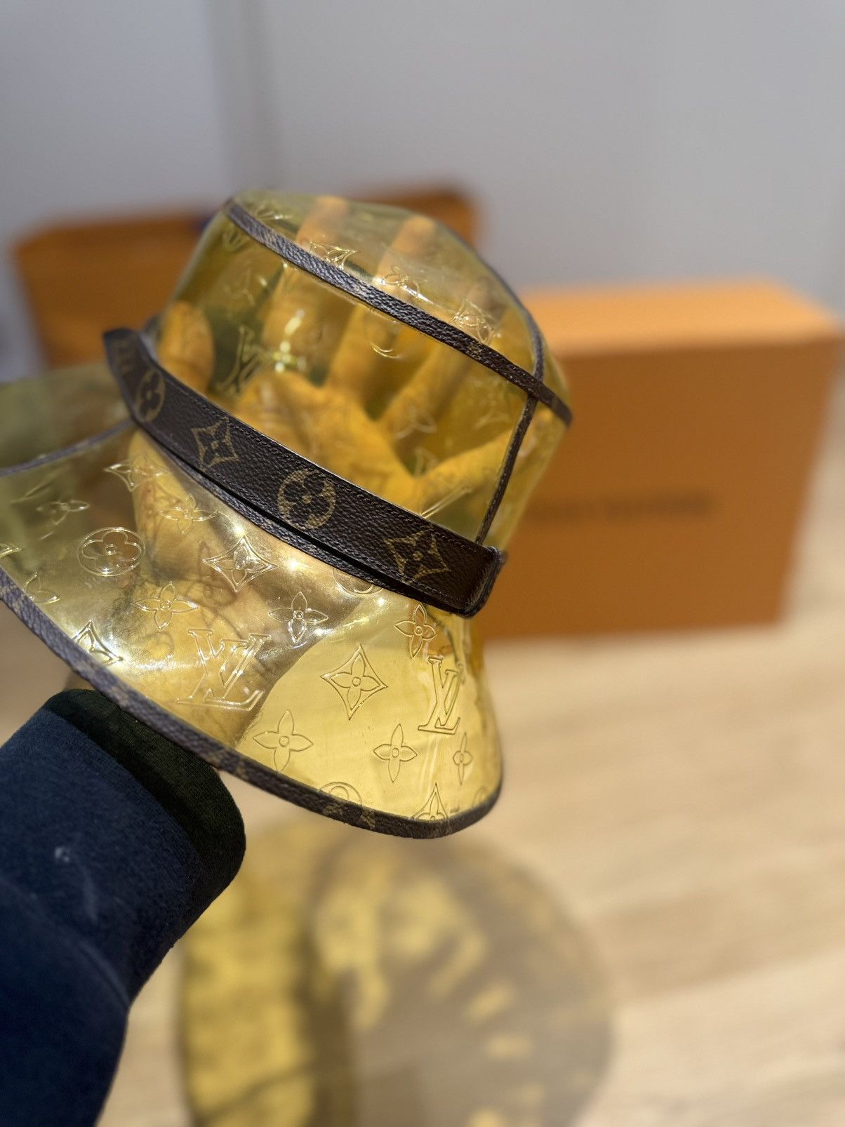 Louis Vuitton Louis Vuitton Bucket Hat Yellow Monogram (Rare Runway Piece) Size ONE SIZE - 6 Thumbnail