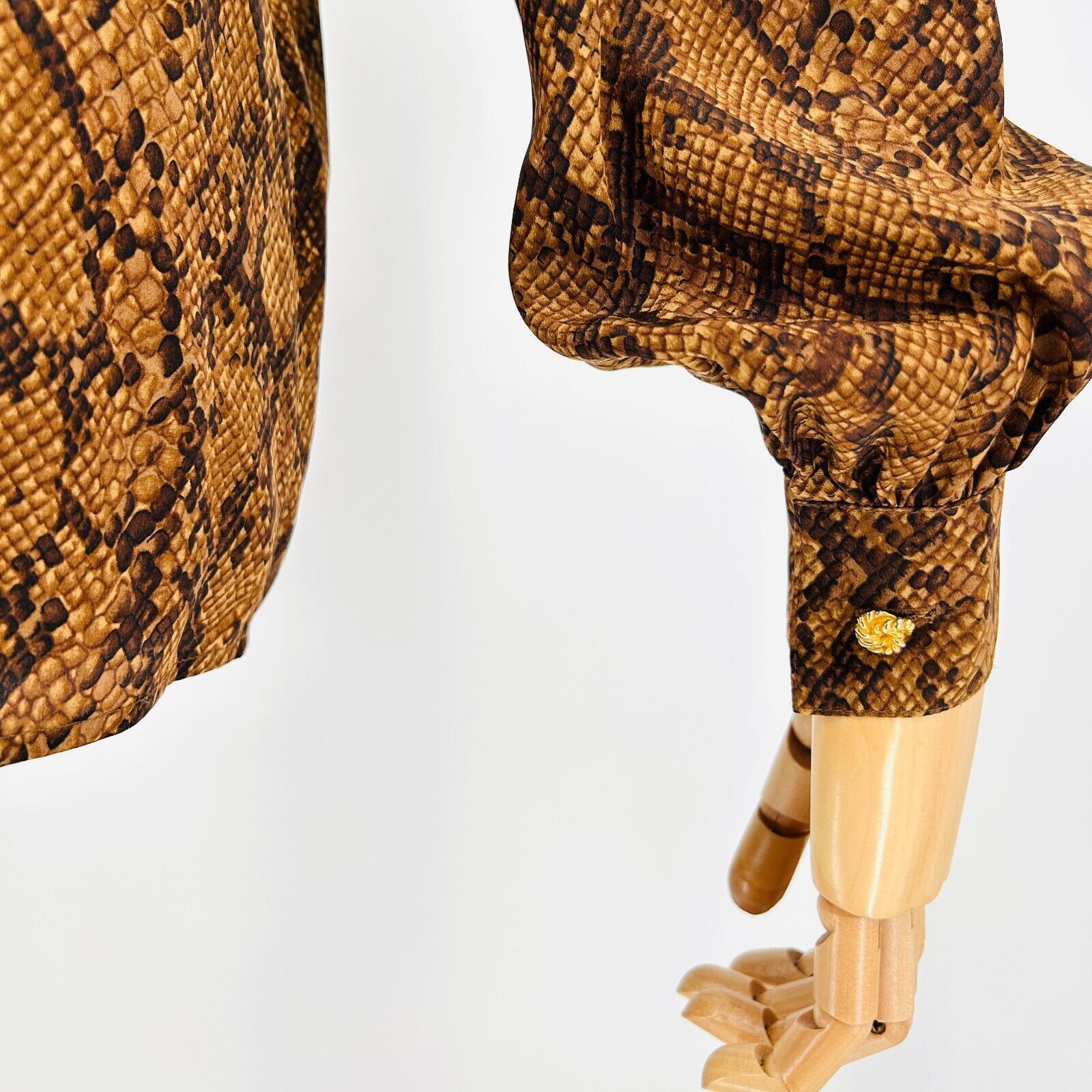 MAGGY LONDON 80s Maggy London Brown High Neck SnakeSkin 100% SILK Blouse Size S / US 4 / IT 40 - 6 Thumbnail
