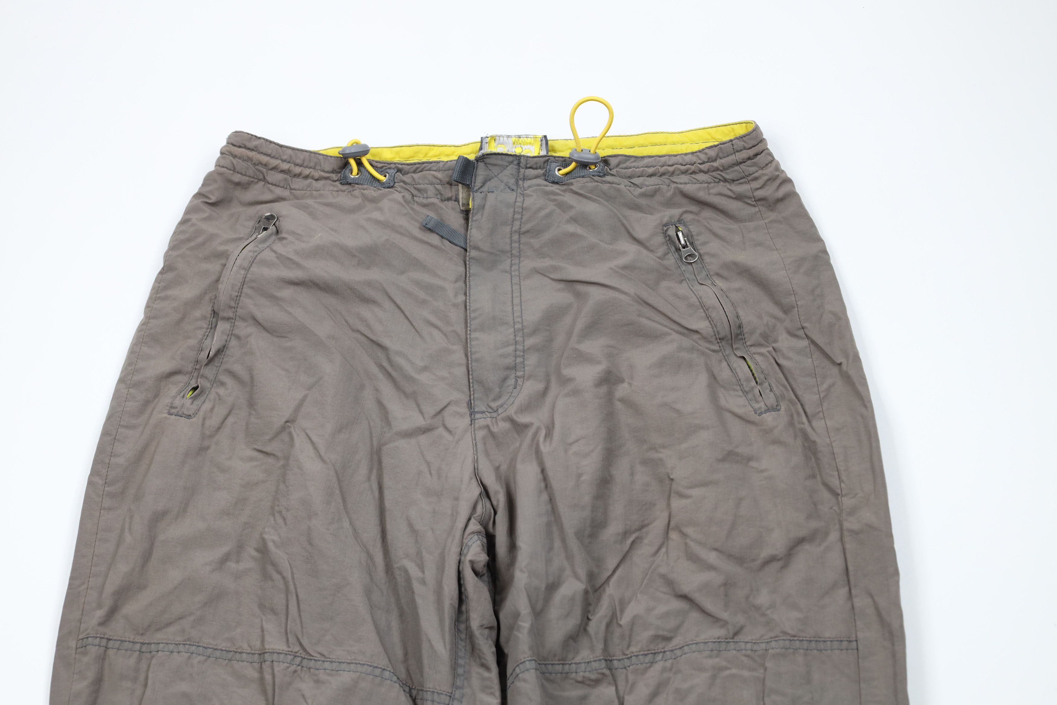 Vintage Vintage 90s Y2K Streetwear Wide Leg Windbreaker Pants Size US 34 / EU 50 - 2 Thumbnail