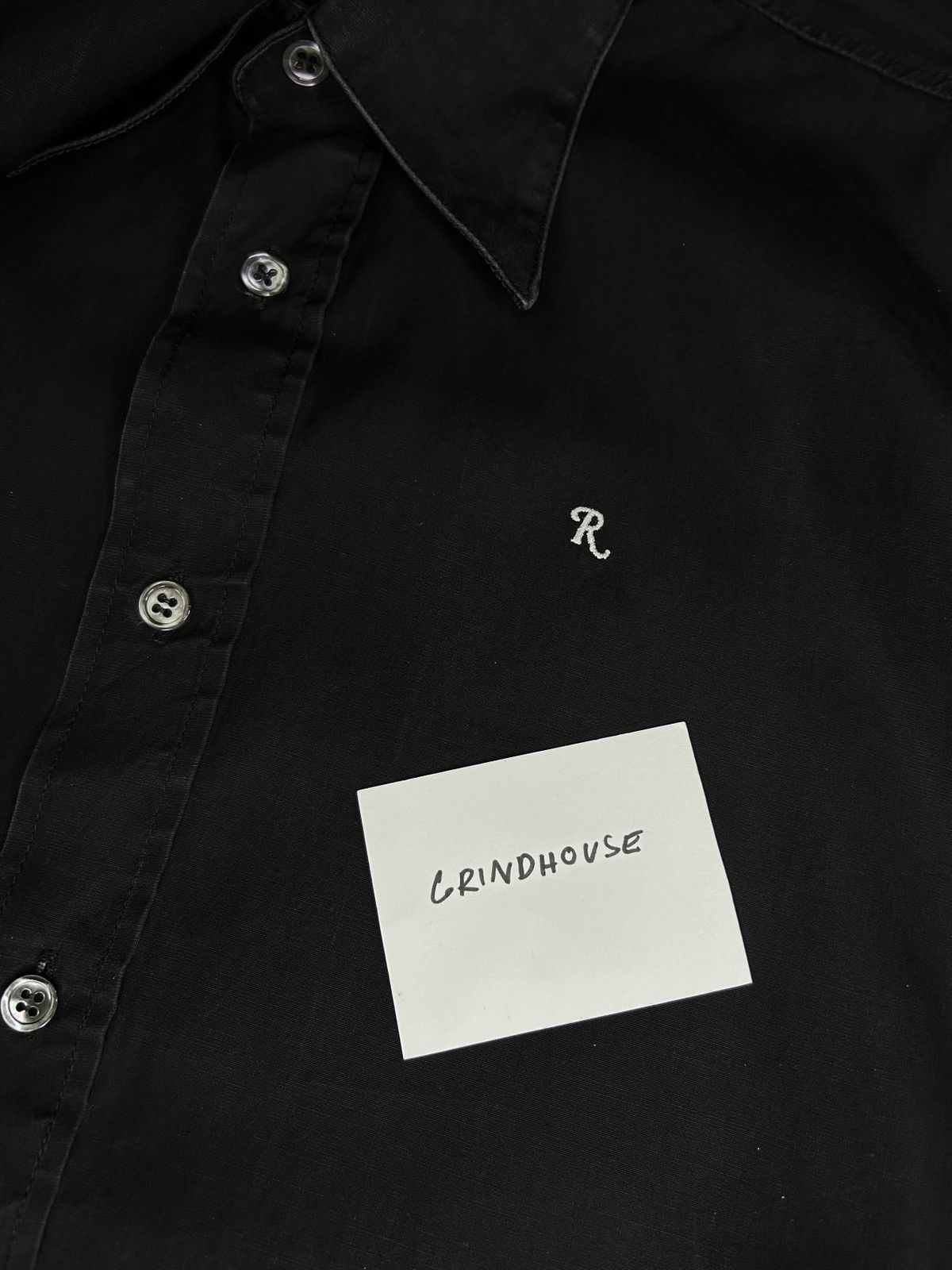 Raf Simons S/S 99 'R' Logo Shirt Size US M / EU 48-50 / 2 - 9 Thumbnail