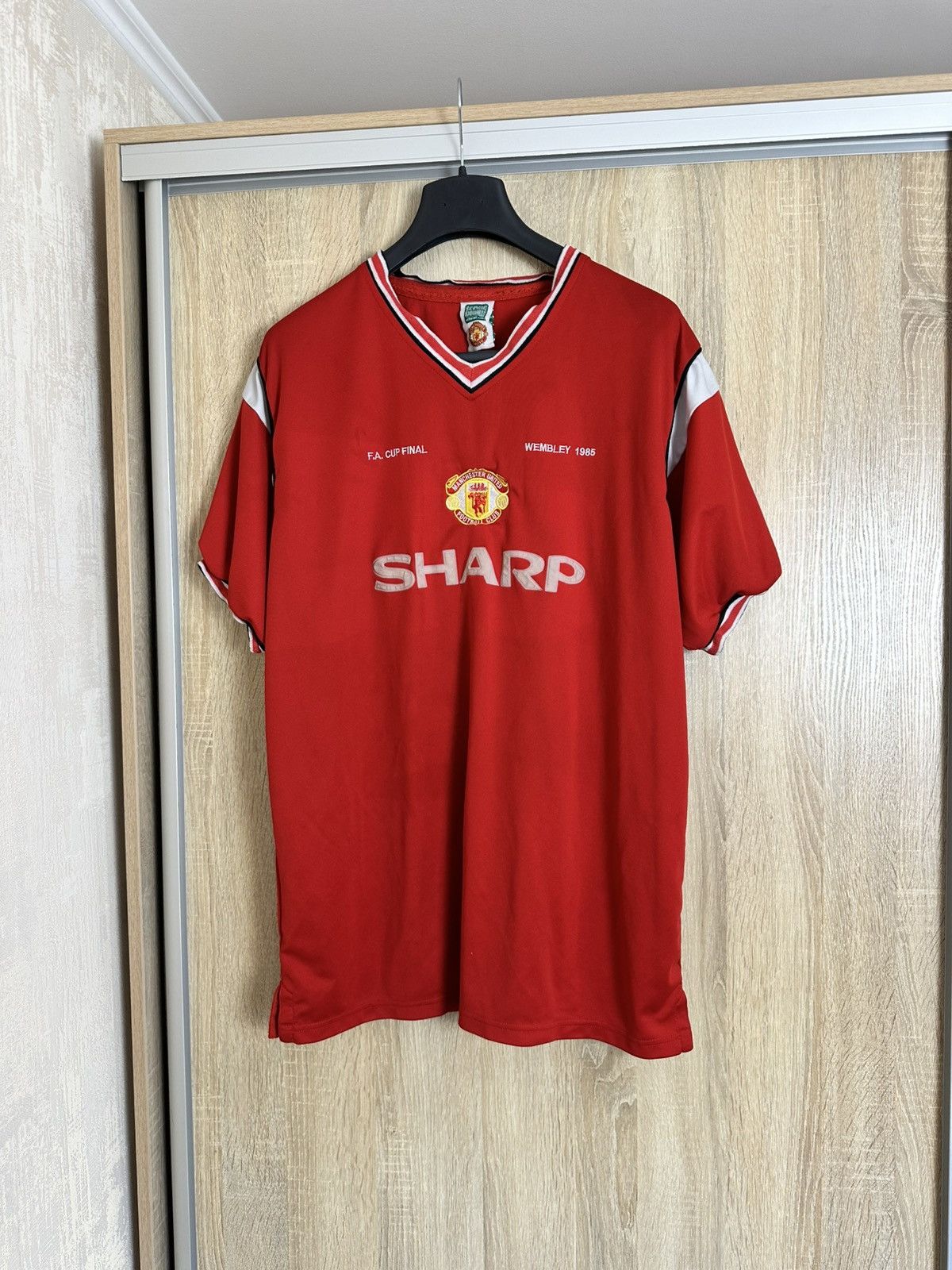 Vintage 🔥 1985 Manchester United FA Cup Vintage Retro Jersey T Shirt Size US XL / EU 56 / 4 - 1 Thumbnail