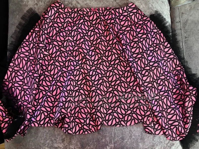 Comme des Garcons Comme Des Garcons size S Pink and black gradient petal ski Size 22" - 2 Thumbnail