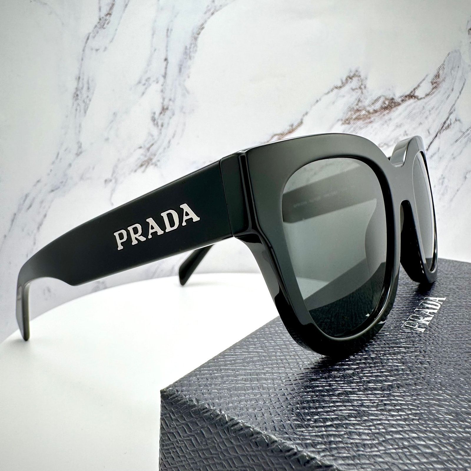 Prada New PRADA Sunglasses Black Square Acetate Grey Lens Size ONE SIZE - 15 Thumbnail