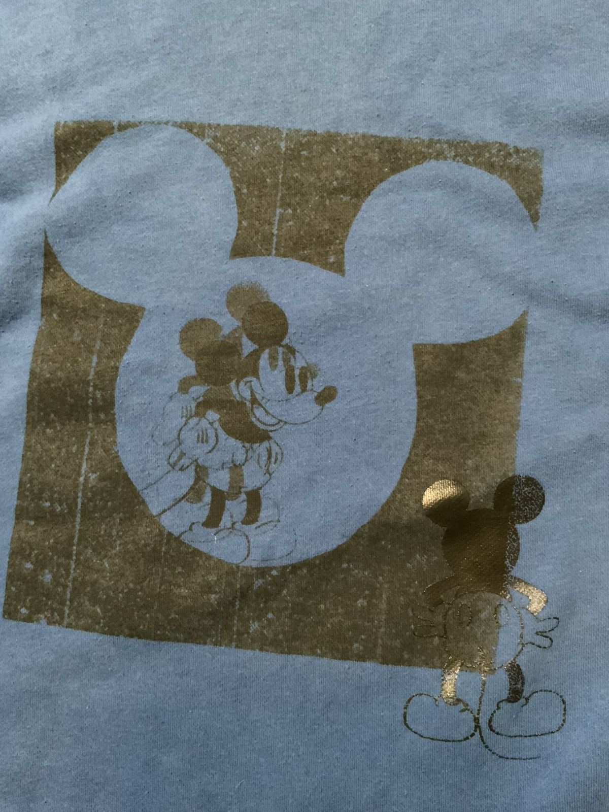 Disney × Mickey Mouse × Uniqlo UT Uniqlo X Kate Gibb X Disney Mickey Mouse Crew Sweatshirt Size US M / EU 48-50 / 2 - 5 Thumbnail