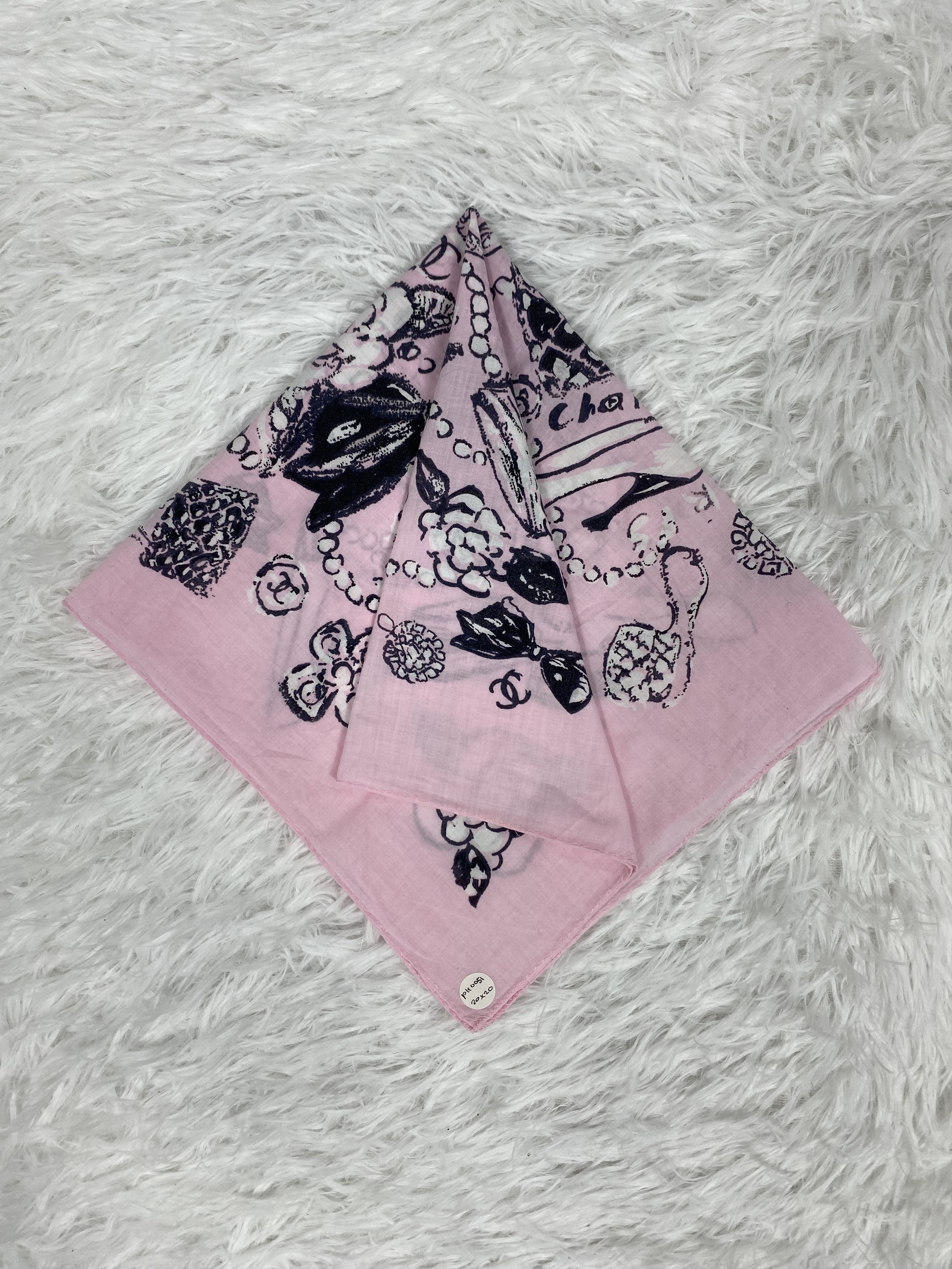 Vintage Vintage Chanel Handkerchief Neckerchief PH0051 Size ONE SIZE - 1 Thumbnail