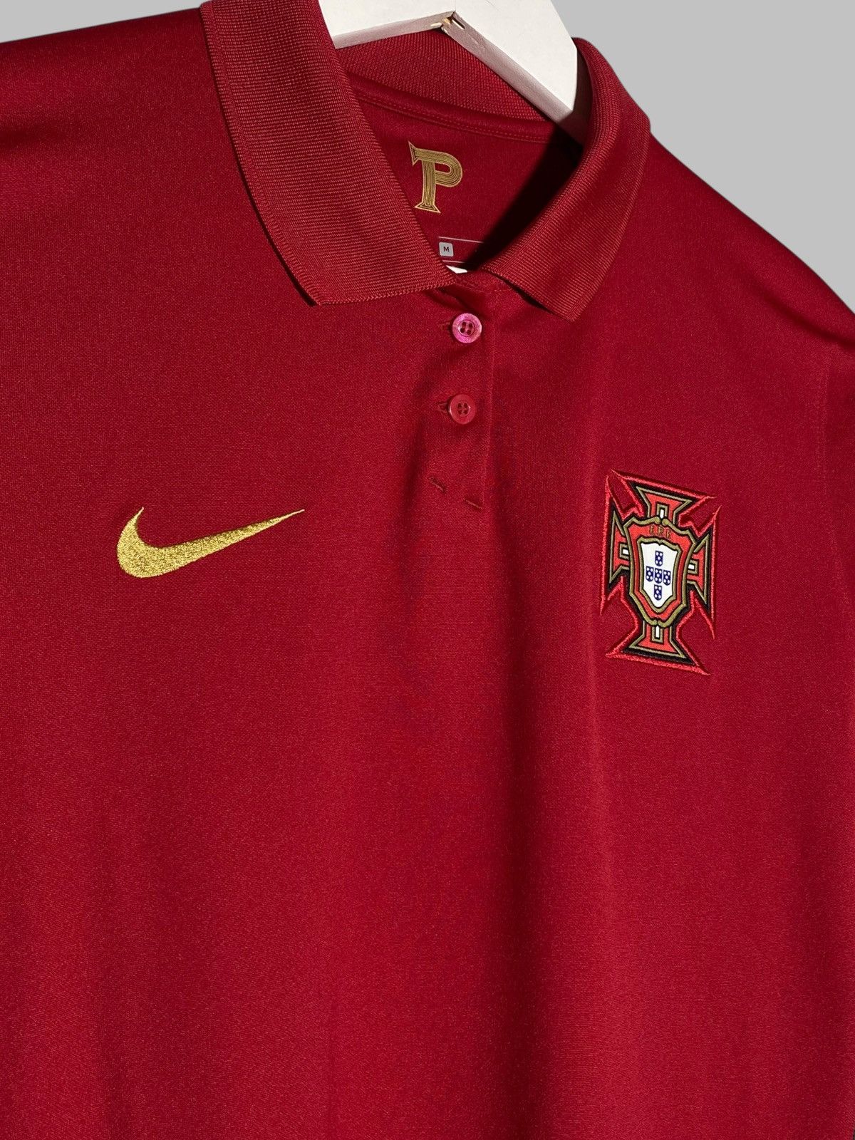 Nike 🔥 PORTUGAL NIKE VINTAGE JERSEY CR7 EURO 2020 RARE VIBES Size US M / EU 48-50 / 2 - 4 Thumbnail