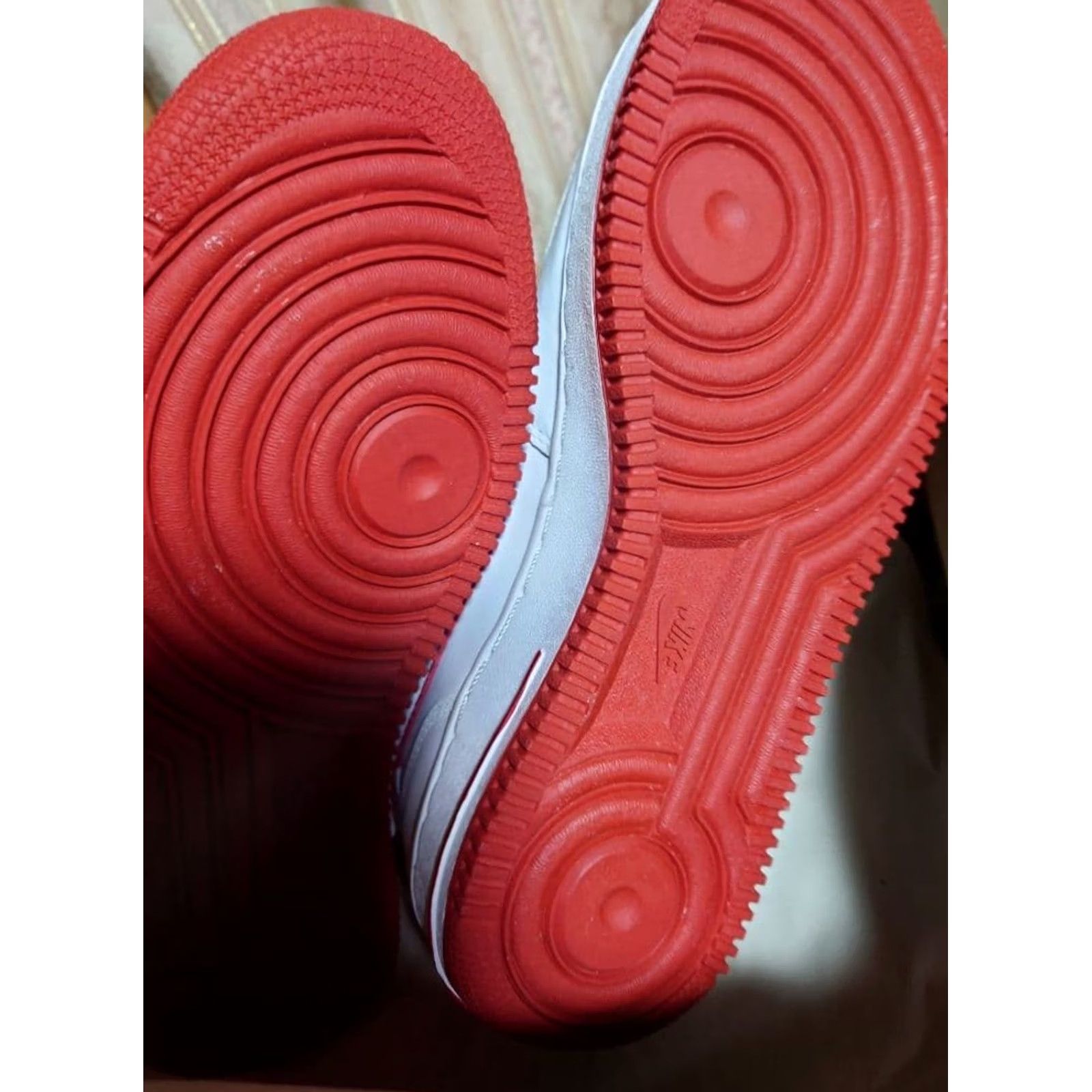 Nike Item Specifications: Brand: Nike Size US 10 / EU 43 - 3 Thumbnail