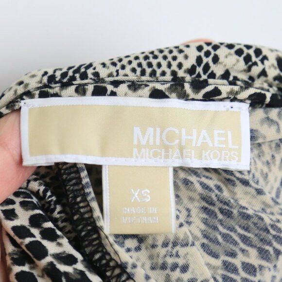 Michael Kors Michael Kors Crocodile Print Sleeveless Low Back Blouse Size XS / US 0-2 / IT 36-38 - 6 Thumbnail