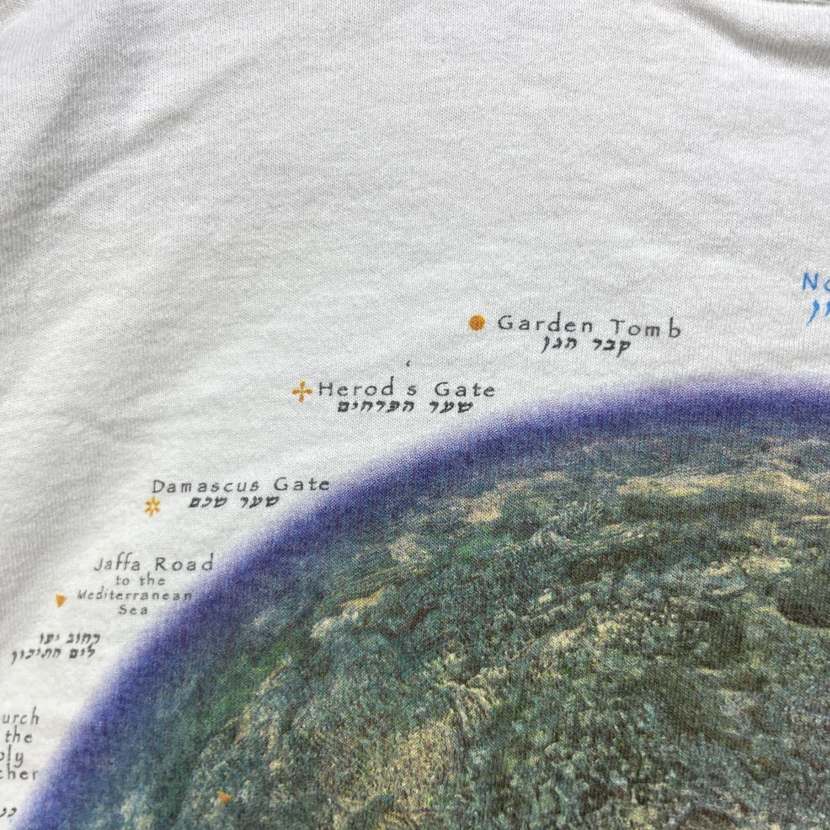Vintage VINTAGE Jerusalem Earth Hebrew Jewish Israel T Shirt Large Mens White Cotton Short Sleeve Crew Neck 90s Size US L / EU 52-54 / 3 - 3 Thumbnail